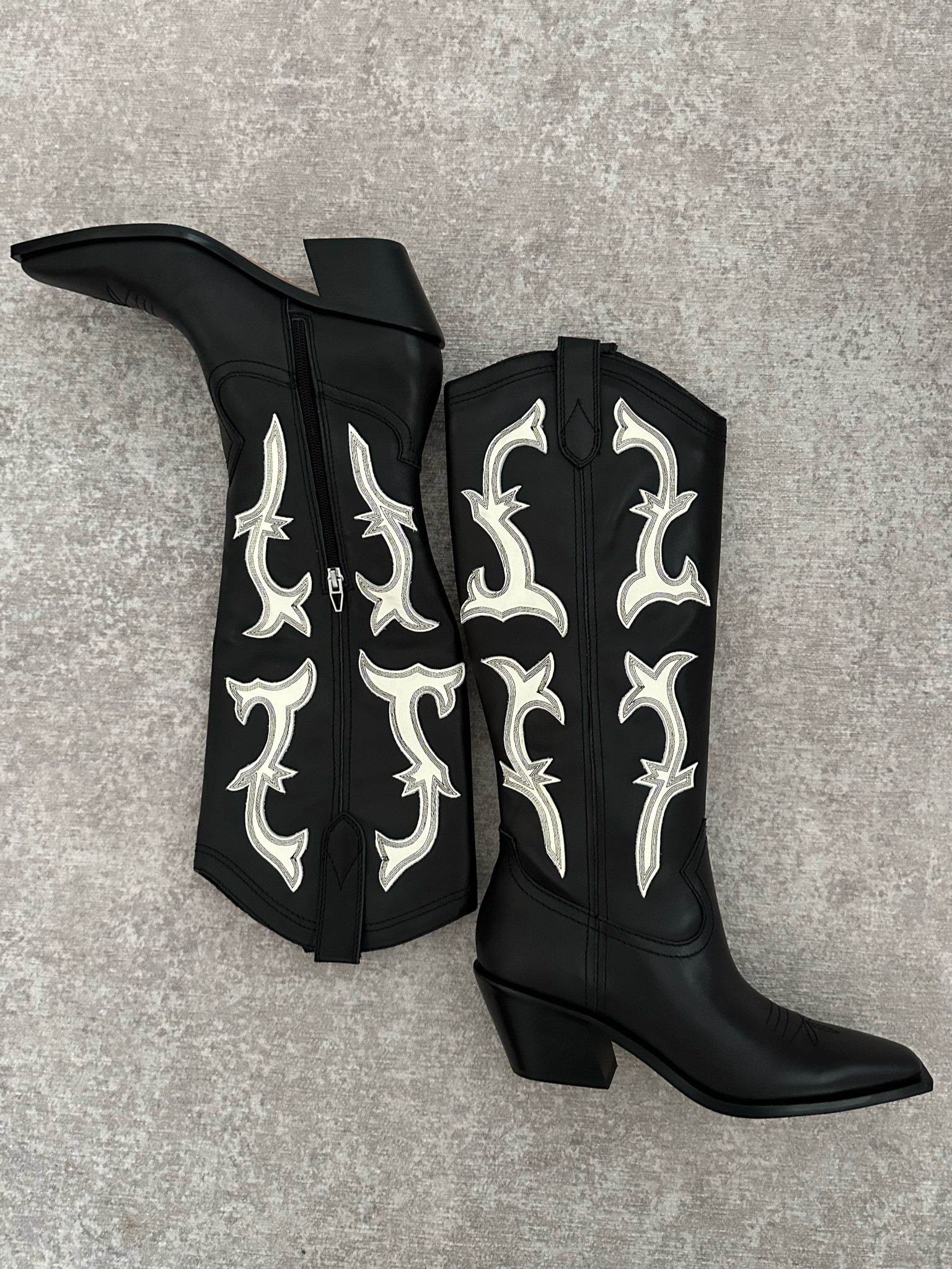 Dolce Vita Samare black and white western boots 

#LTKxNSale #LTKshoecrush #LTKsalealert