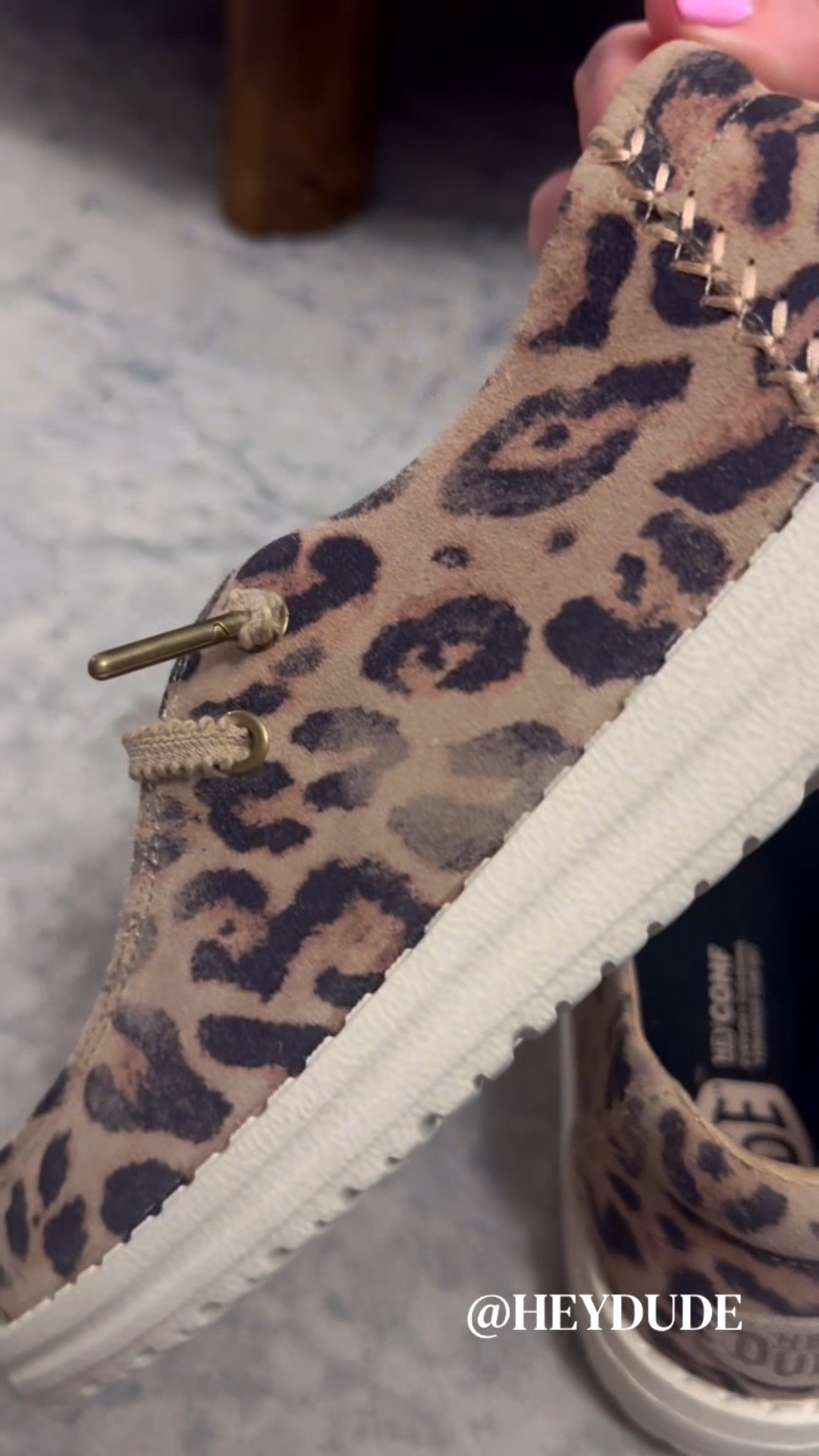 HEYDUDE 🤎
Wendy Craft Suede
Taupe Leopard

#heydude #heydudepartner

#LTKSaleAlert #LTKootd #LTKSpringSale