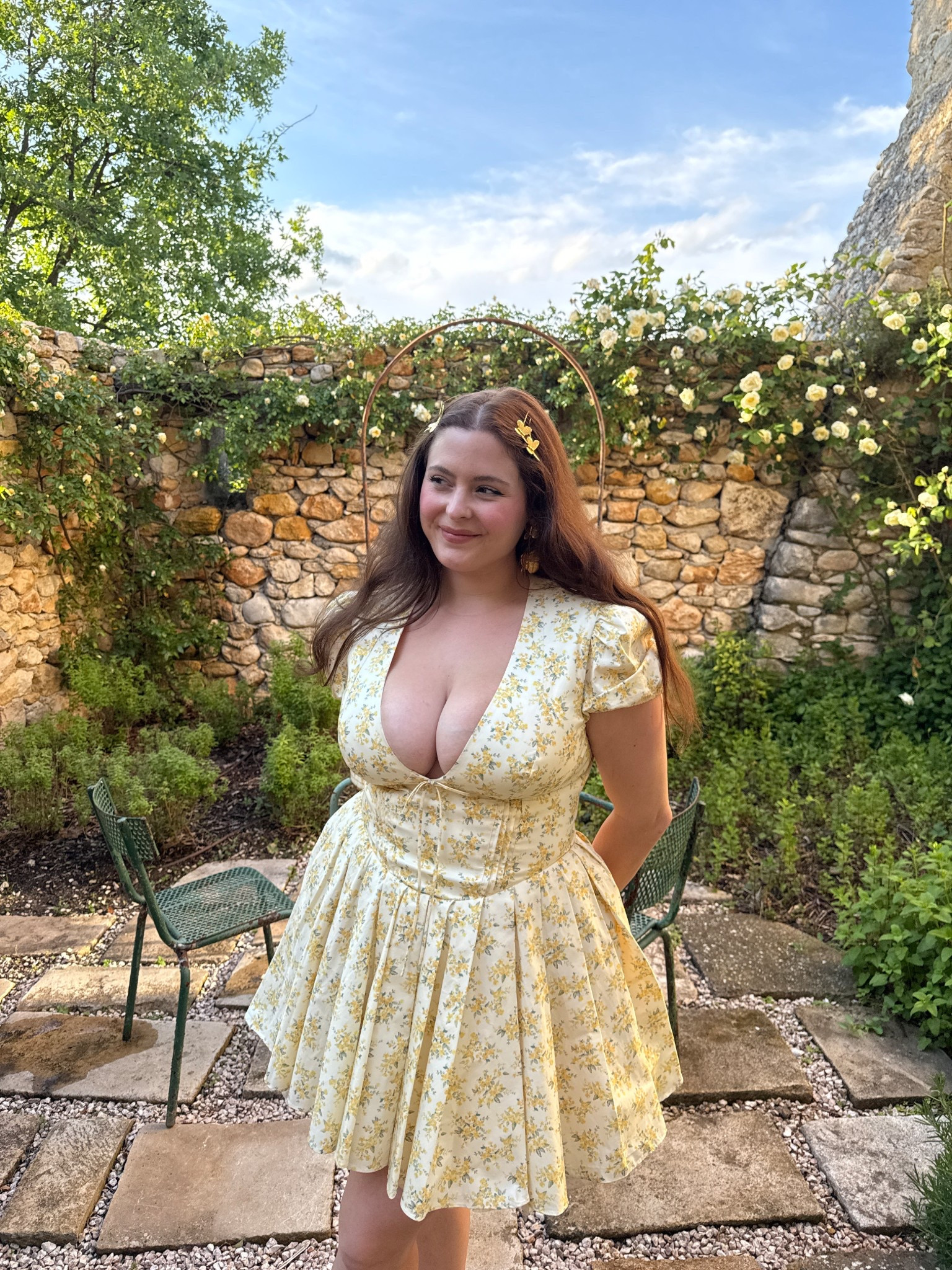 House of cb short mini dress butter yellow floral dresss

#LTKMidsize #LTKParties #LTKStyleTip