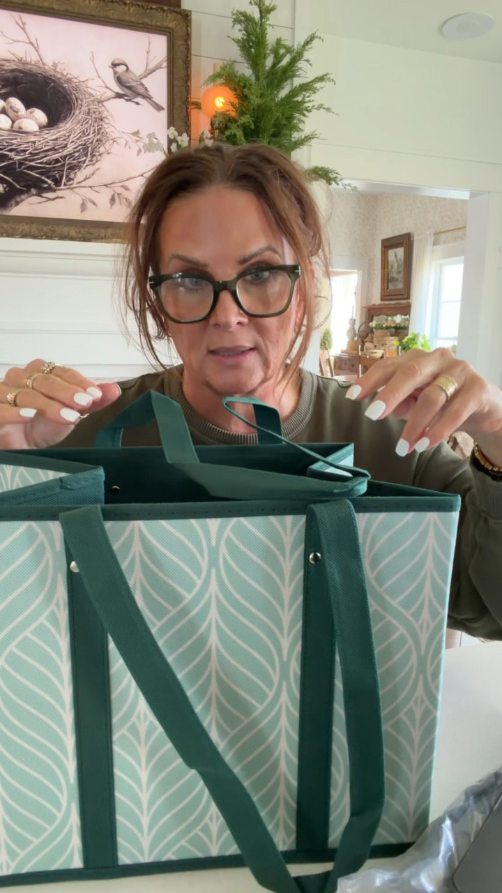 I recently grabbed this set of three reusable grocery bags from @Amazon. They are great to help prevent our groceries from spilling all over our vehicle. They also fold flat when not in use.  

#LTKTravel #LTKfoodie #LTKdayinmylife