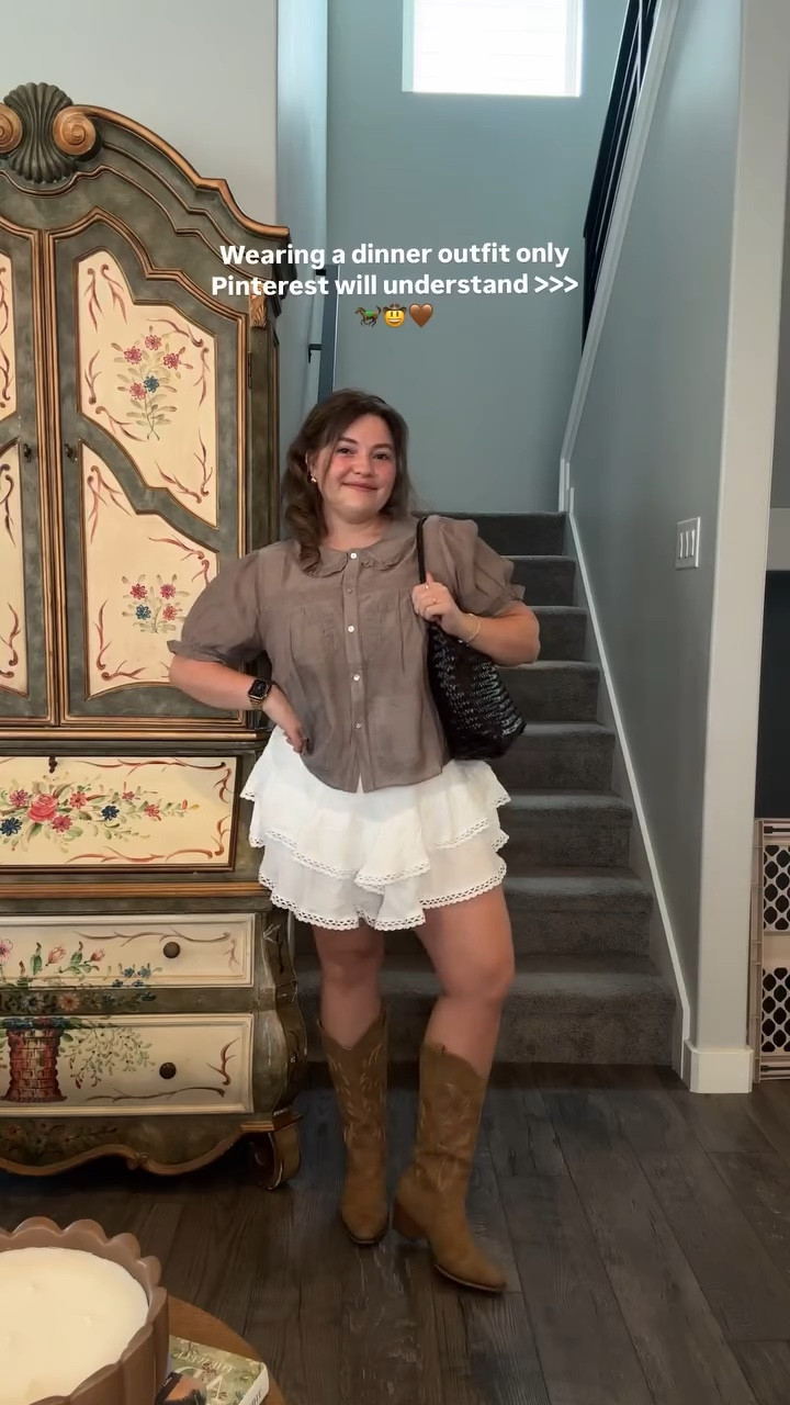 got my boots & my Abby Jimenez book, let’s go🙂‍↕️

Top is from Zara! 

#ootd #fashion #latesummeroutfit #falltransitionoutfit #fallfashion #outfitoftoday #outfitofthedayideas #pinterestoutfit #pinterestoutfits

#LTKFindsUnder50 #LTKSeasonal #LTKStyleTip