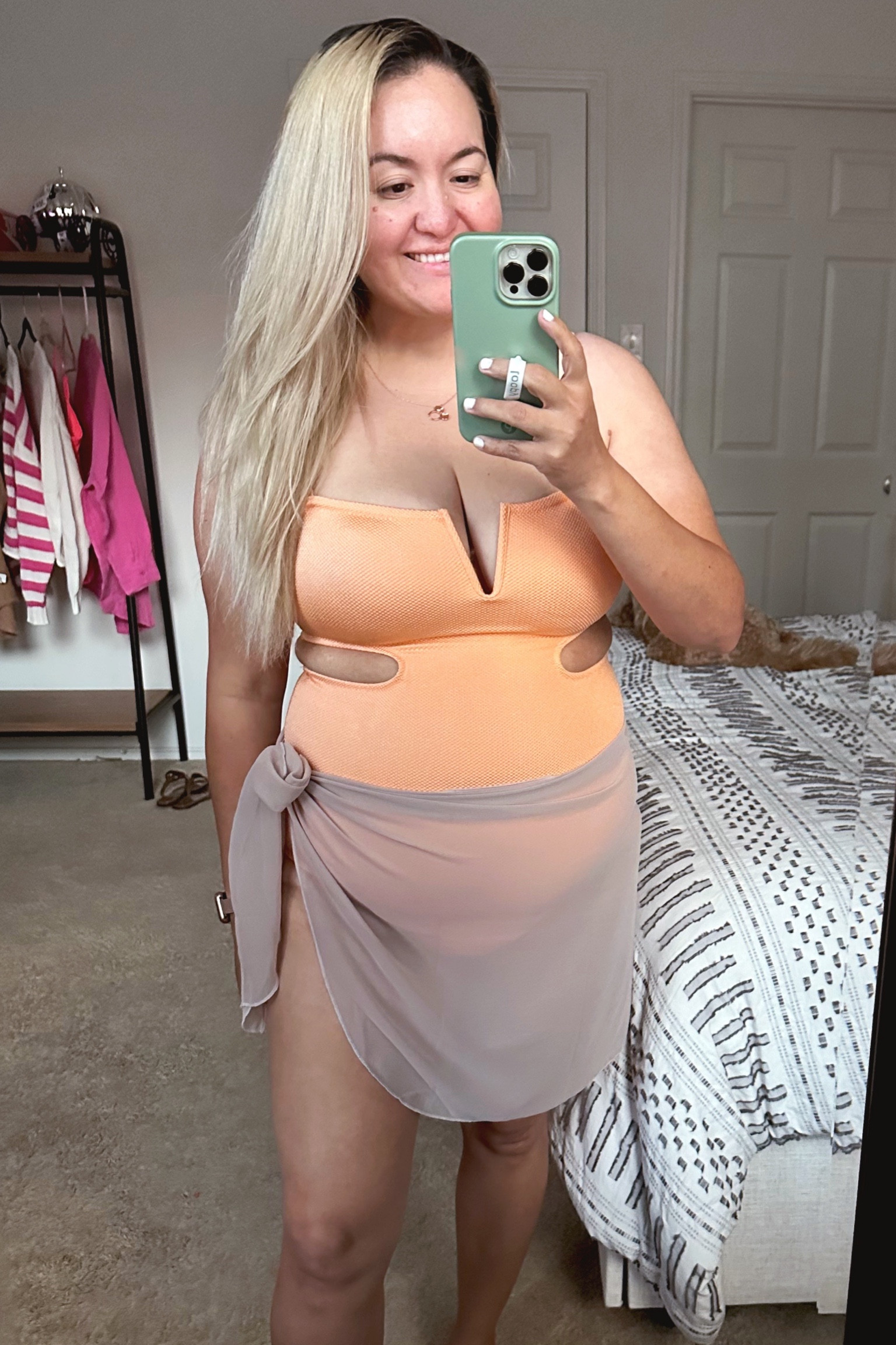Ordered this swim suit and I am in love with the color! So fun for the summer! It has support if you are bigger in the chest area! Both pieces linked below! It’s 50% off currently! I purchased this In a large. 




#aerie #aerieswim #aeriesale #aeriesalealert #midsizefashion #midsizestyle #midsizeswim #midsize

#LTKunder50 #LTKstyletip #LTKsalealert