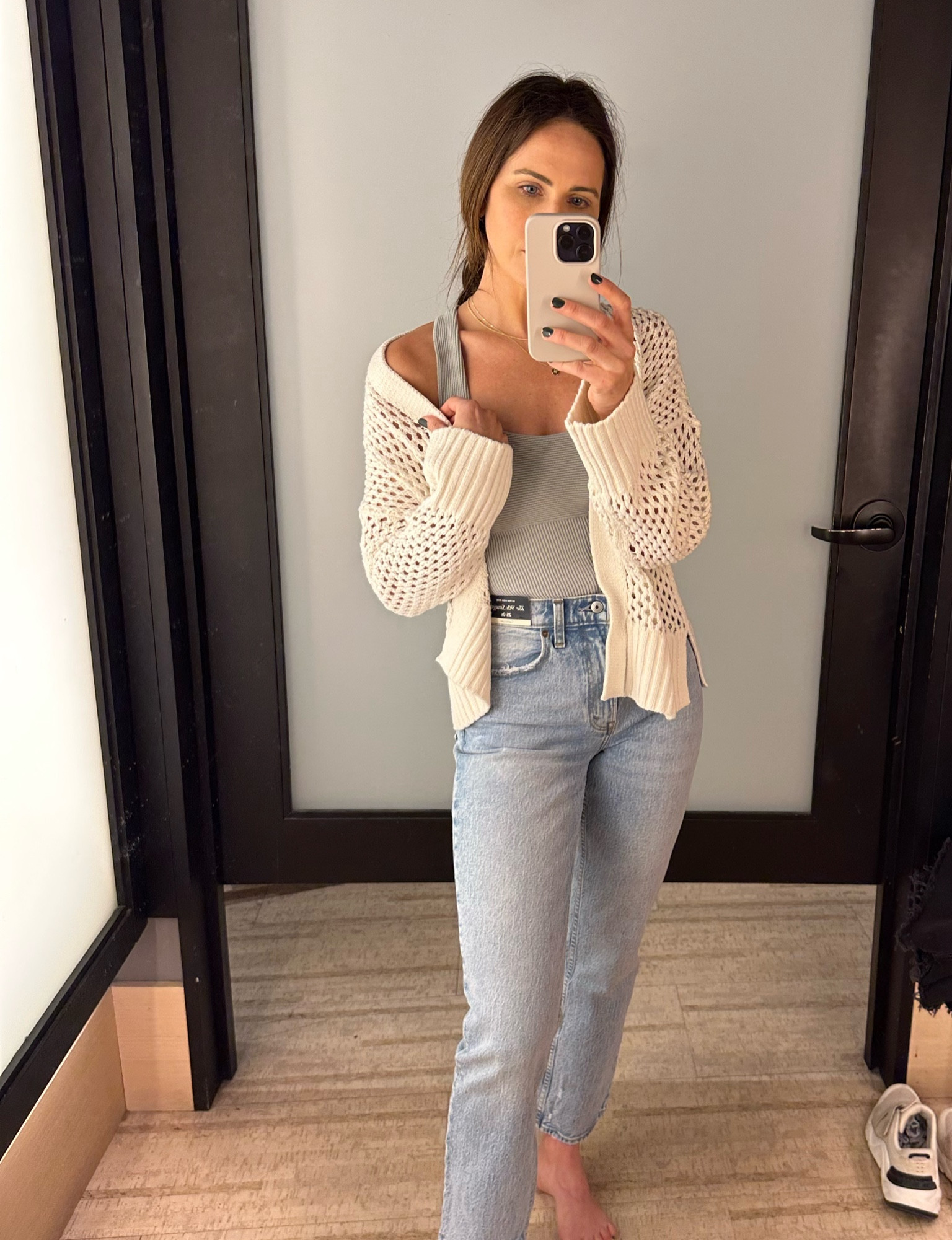 Abercrombie Everyday 
Sale going on right now! 


Jeans- size 24 TTS
top XS TTS

#LTKunder100 #LTKsalealert #LTKstyletip