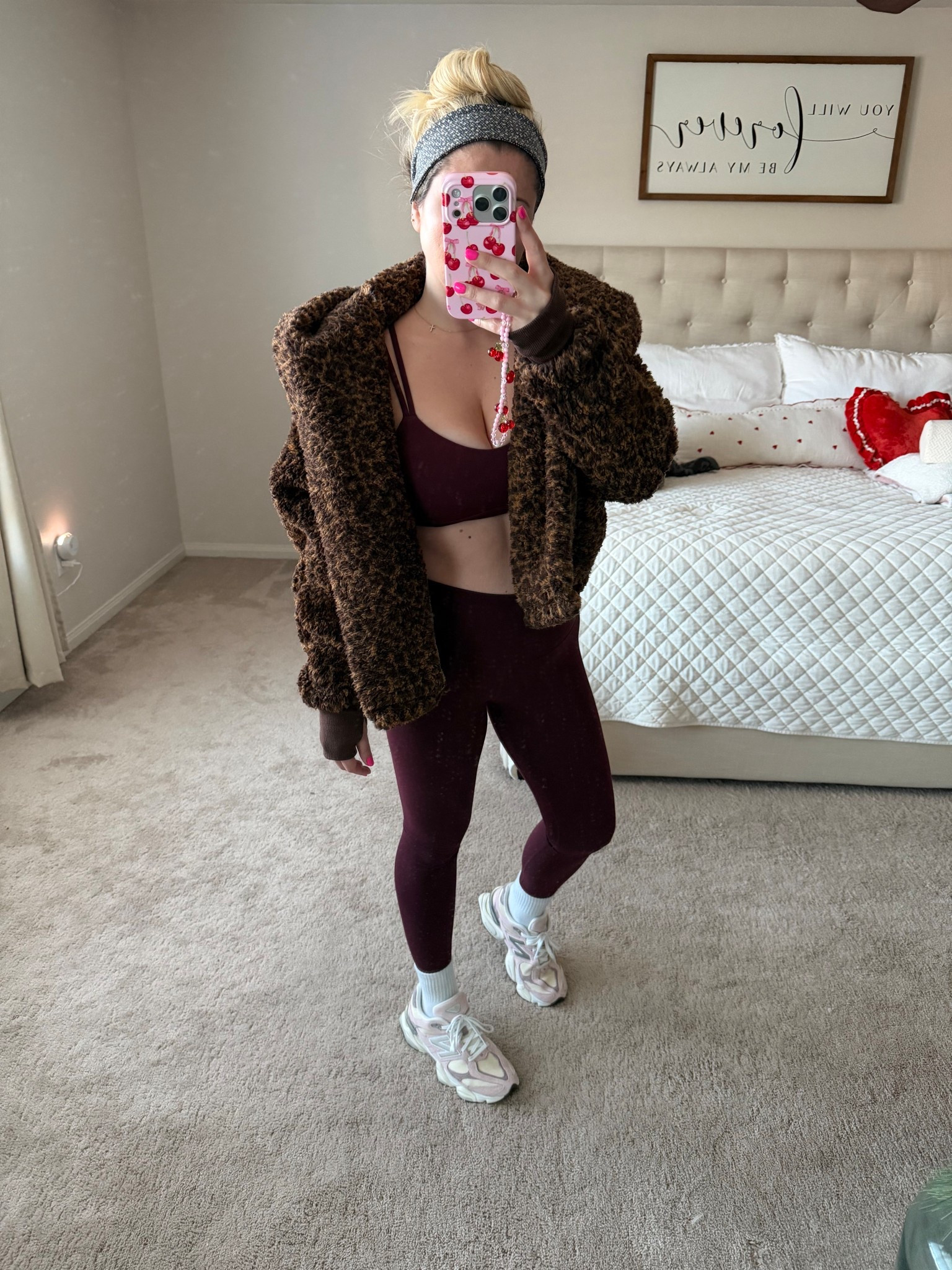 Workout fit
Lululemon outfit
Sherpa jacket xs/s
New balance sneakers 

#LTKootd #LTKfitnessgoals #LTKU