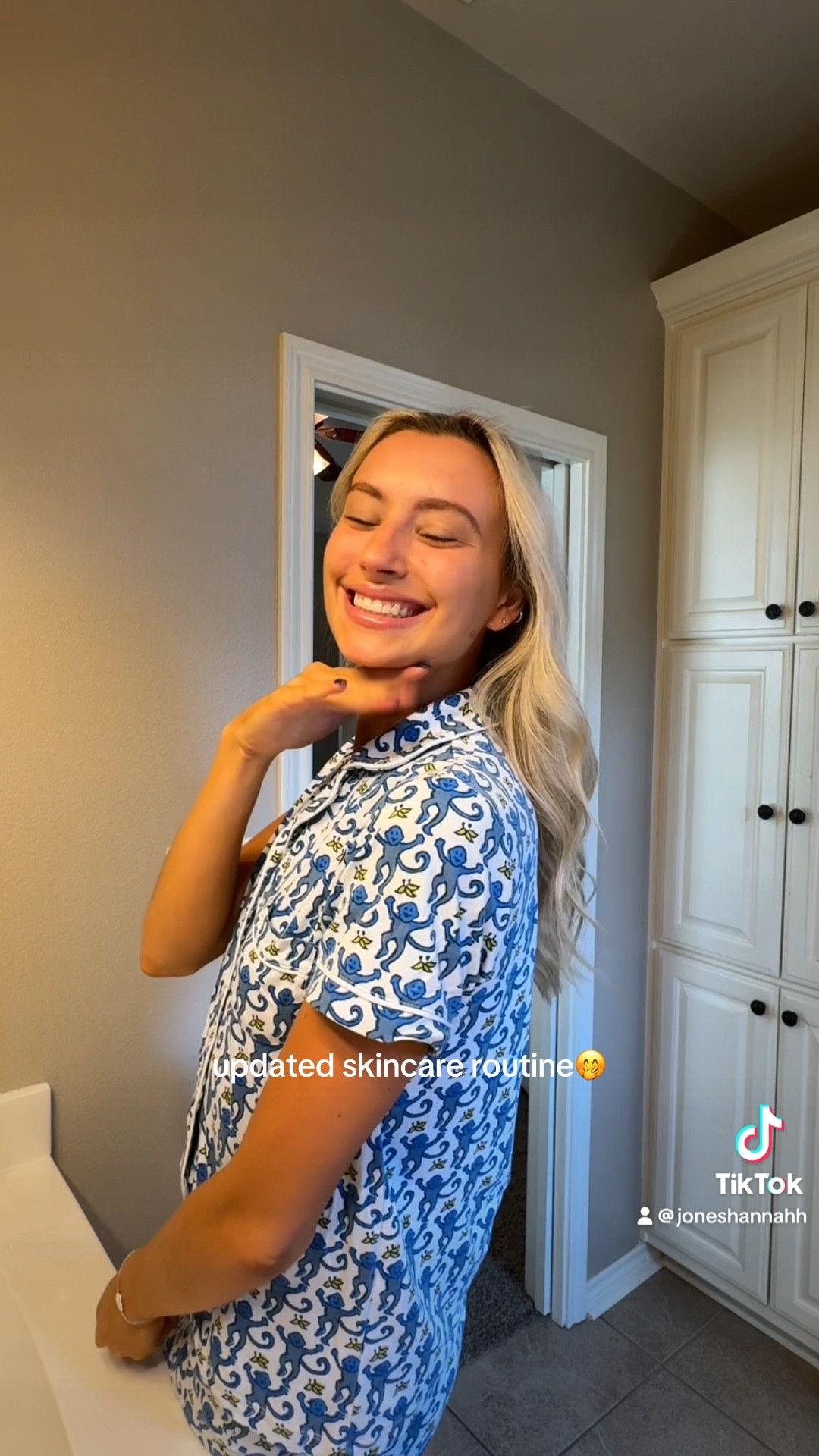 my glowy skincare routine 🤍

#LTKBeauty #LTKActive #LTKFindsUnder100