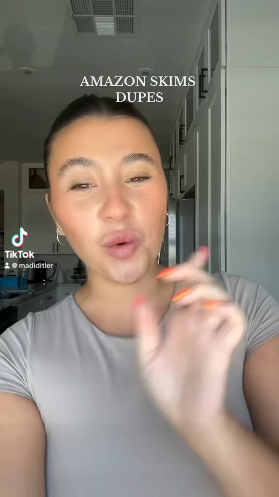 Amazon skims dupes 🫶🏼

#amazon #skims #dupe 

#LTKMidsize #LTKFindsUnder50