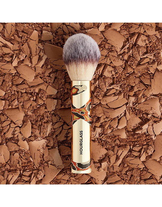 Veil Travel Powder Brush - Snake | Hourglass Cosmetics