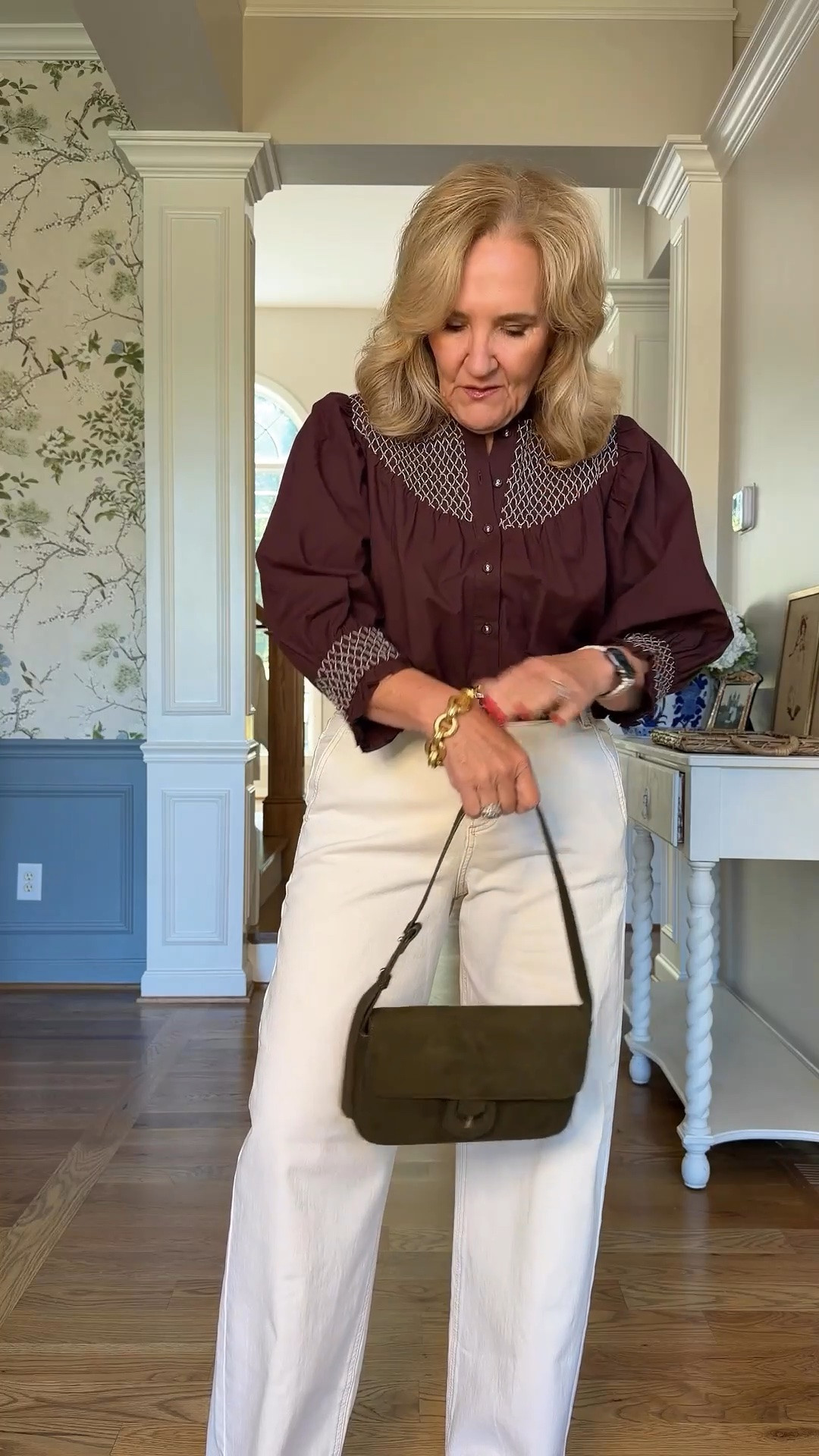 15% off new arrival at Avara with code NANETTE15 only good on one order

The little smocked details on this blouse really caught my eye! I’m wearing a medium in the top and a size 29 in the jeans, and the burgundy looks so good with white denim.
