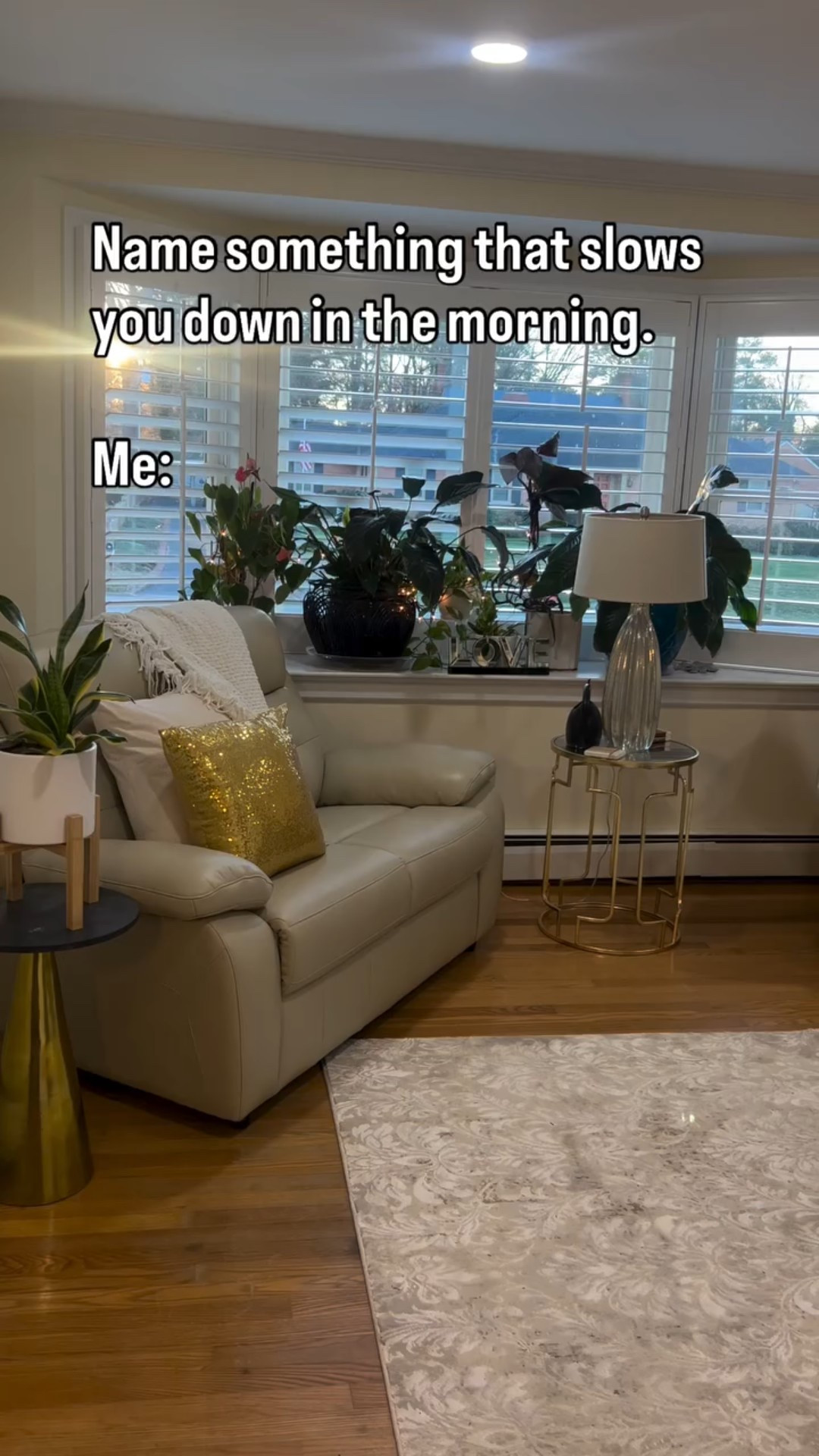 Lost 10 minutes filling with this thing 😒

#morningmood #mondaymood #gettingdressed #grwm #ootd #workwear #dress #workoutfit