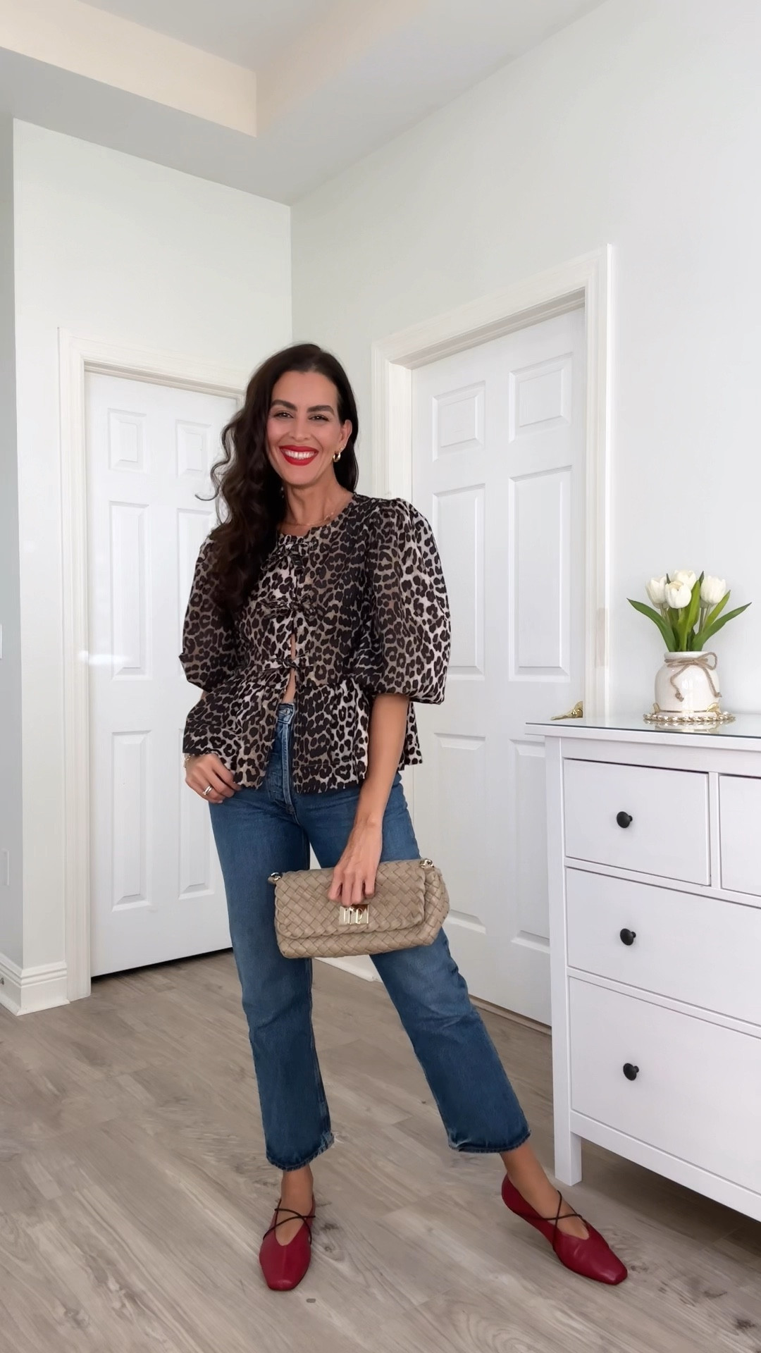 Sizing info and details 👖👇🏼
•shoes are tts and so comfy. Available in more colors.
•jeans in size 25. No stretch.
•top size S. 
• Lipstick is Ruby Woo. Lipliner is brick 
•adding similar more affordable jeans and bag options too. 

#LTKSaleAlert #LTKVideo #LTKU