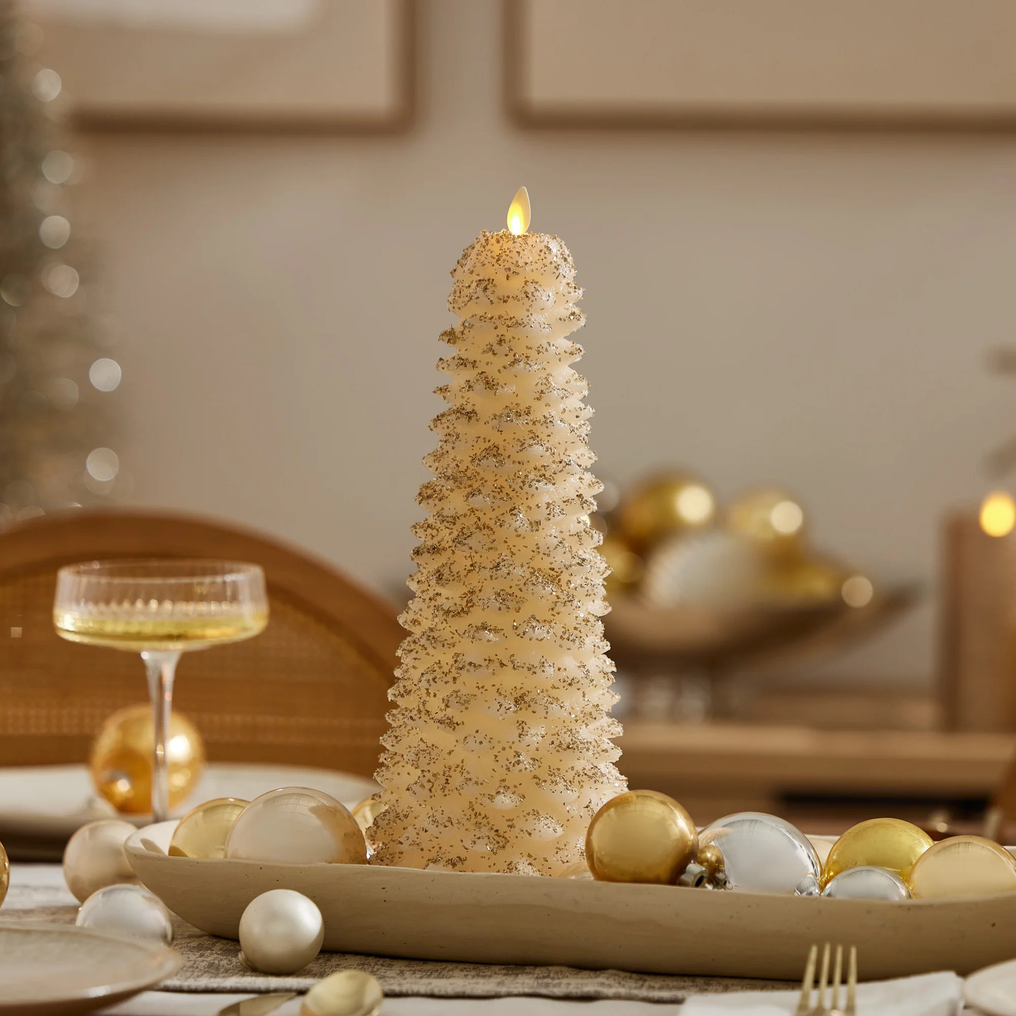 White Swan Flameless Candle North Tree | Luminara