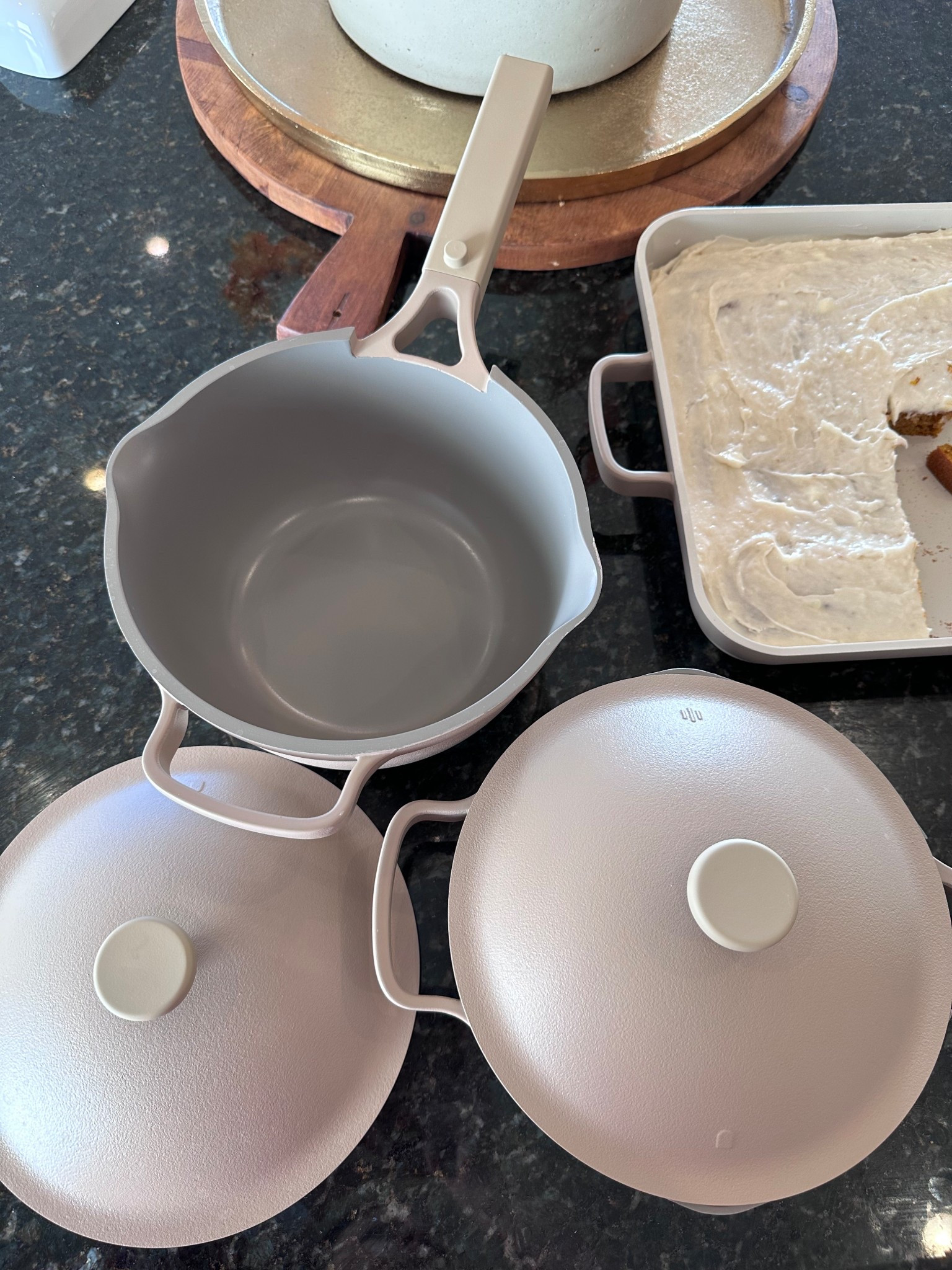 My pots and pans are currently on sale! Oven to stove top! And the EASIEST pans to clean ever!! 

#LTKHome #LTKGiftGuide #LTKSaleAlert