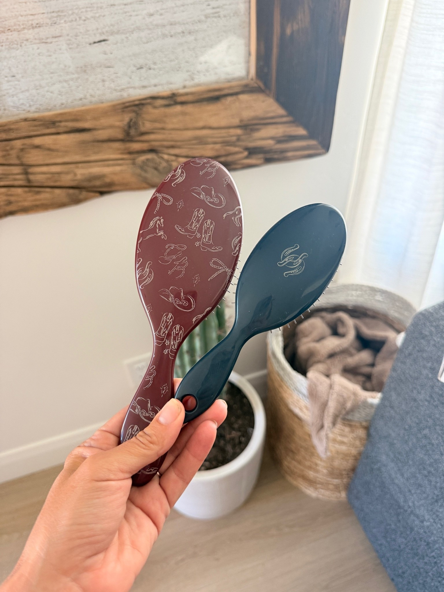 These brushes have been game changer for me, i have an itchy head because it gets so dry living in the desert and these change the game for me. I have one in every bathroom now, every bag and keep one in the car. They are worth every penny Use code - WHITLICHFIELD10

#LTKSaleAlert #LTKselfcare #LTKmorningroutine