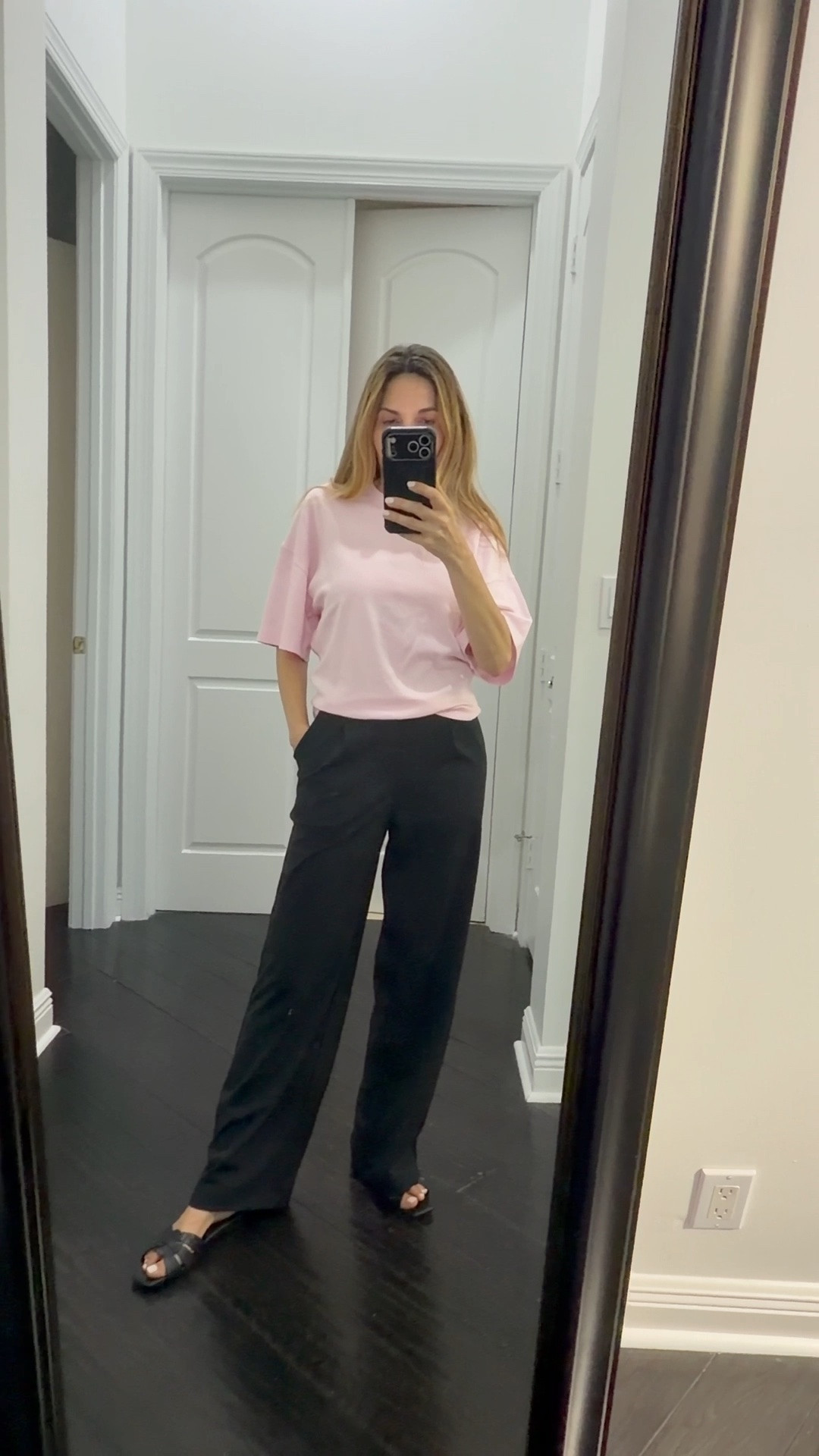 This @Aritzia top level up any look

#LTKootd #LTKgrwm #LTKOver40