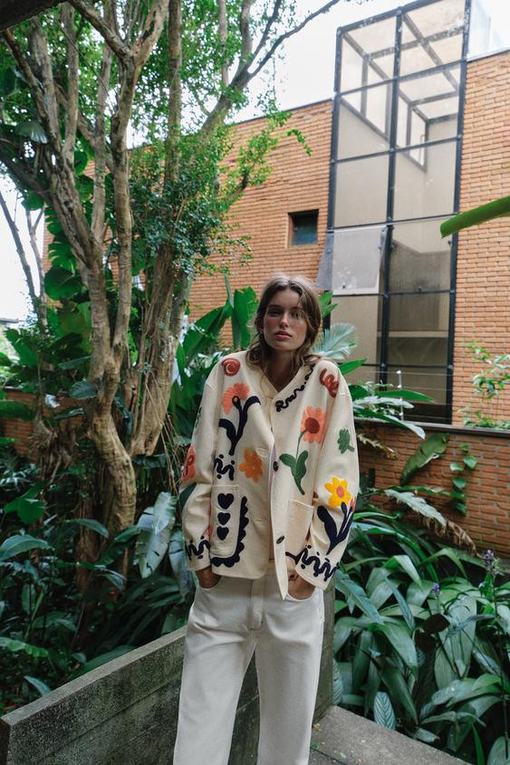 100% COTTON EMBROIDERED FLORAL JACKET | Zara US