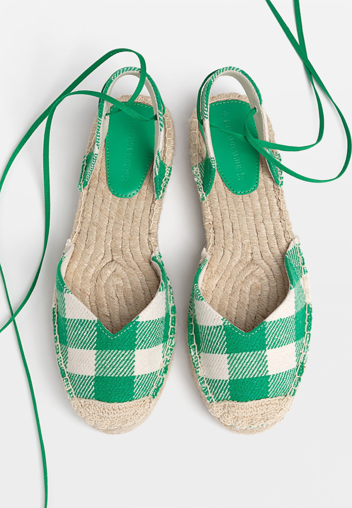 Geruite espadrilles met veter | Stradivarius (NL)