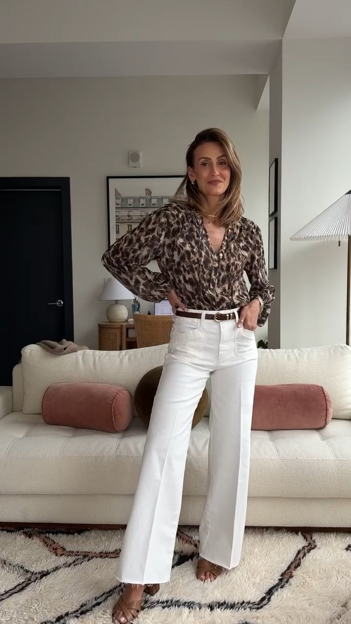 There’s always room for animal print in a neutral wardrobe 🐆 do we all agree? Styling the cutest limited edition blouse for a night out to wear now and later!

Evereve's Cute Top Drop is now available!

Comment SHOP to receive shopping links for both outfits along with sizing info in your dm!

 @evereveofficial #everevepartner #everevestyle

#LTKFindsUnder100 #LTKWatchNow #LTKStyleTip