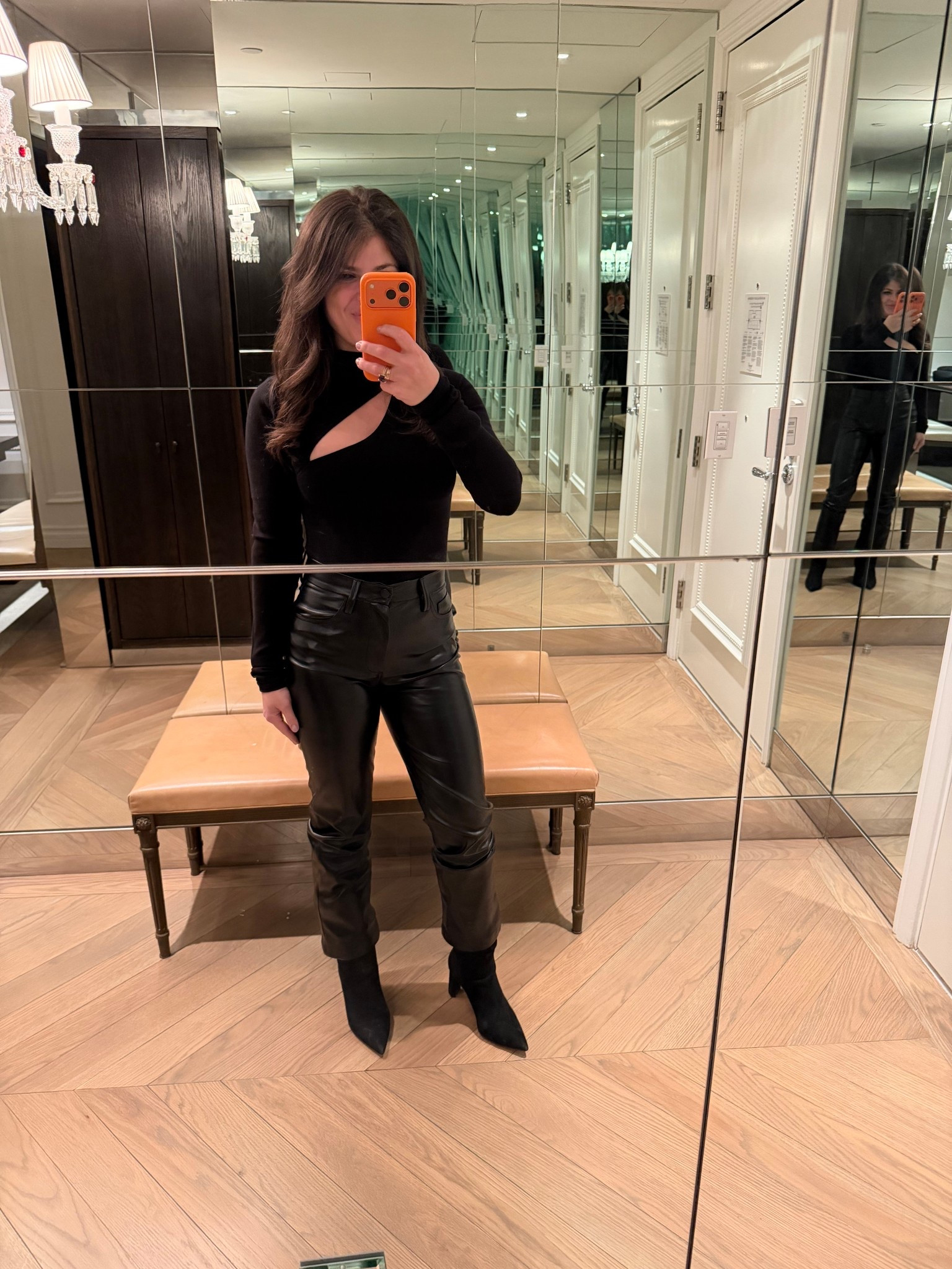 Both my top and pants are on sale!! 

#LTKPetite #LTKmomlife #LTKootd