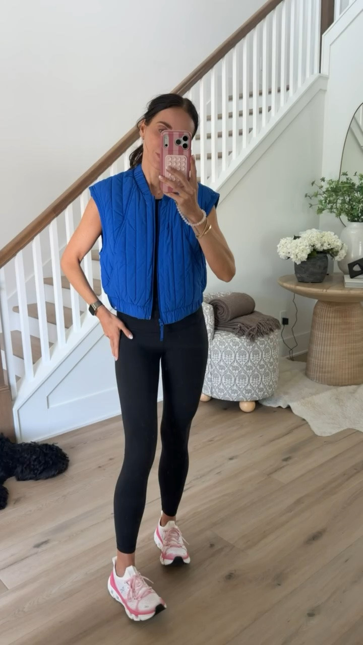 Target vest, I'm in size S.

#LTKootd #LTKOver40 #LTKActive
