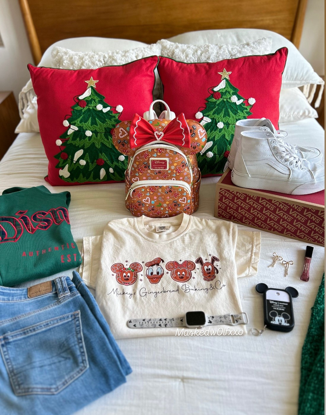 Your next Disney trip Christmas Outfit Inspo 