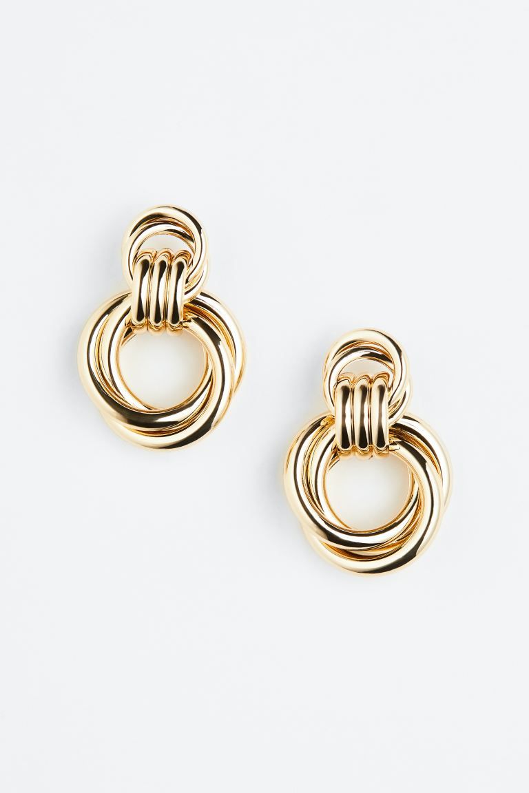 Chunky earrings | H&M (UK, MY, IN, SG, PH, TW, HK)