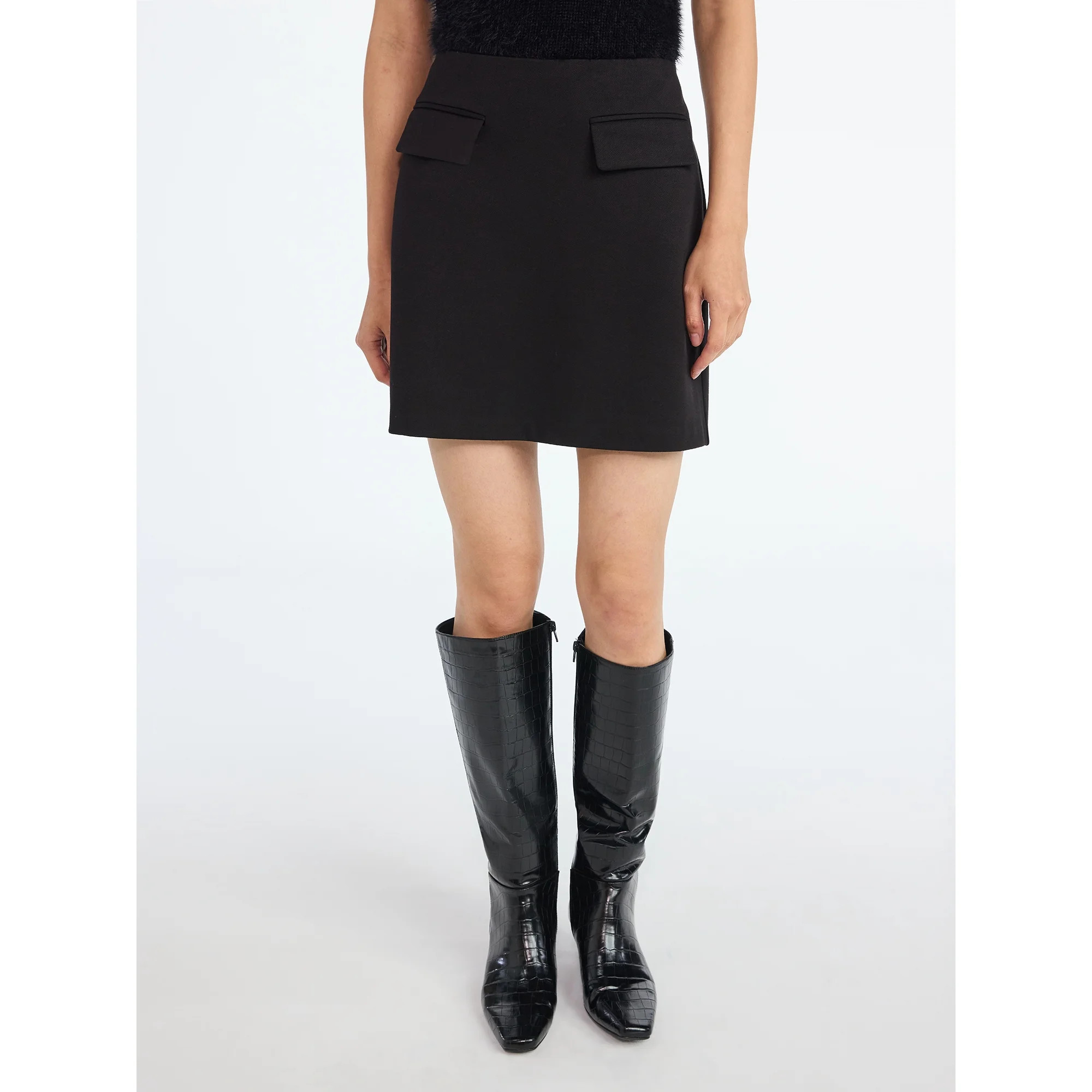 Scoop Women's Twill Ponte Knit Mini Skirt with Faux Flap Pockets, Sizes 0-20 | Walmart (US)