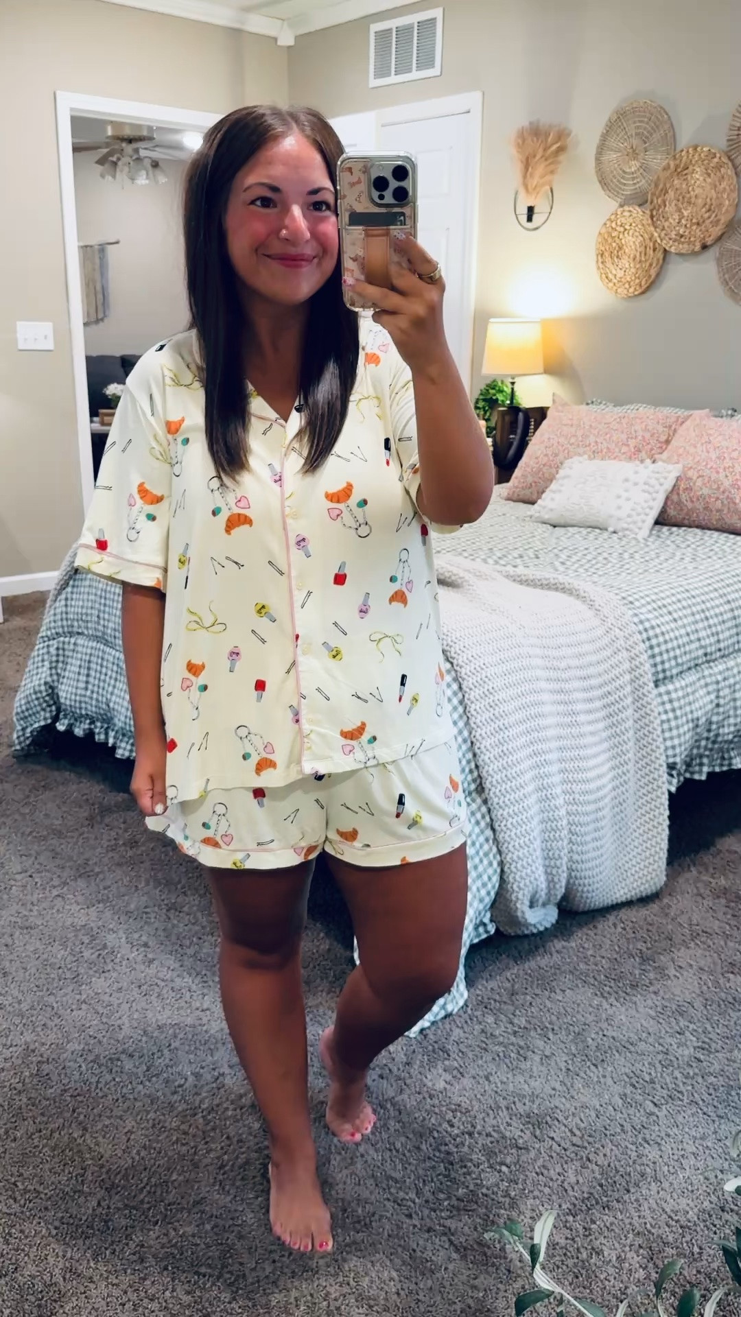 The cutest Old Navy pajamas for a cozy night in! 💅🥐 This fun self-care print is darling, and the soft button-up set is perfect for lounging, slow mornings or a girls’ night at home!


pajama set: fits true to size // wearing a large (SO SOFT!!!) 

 