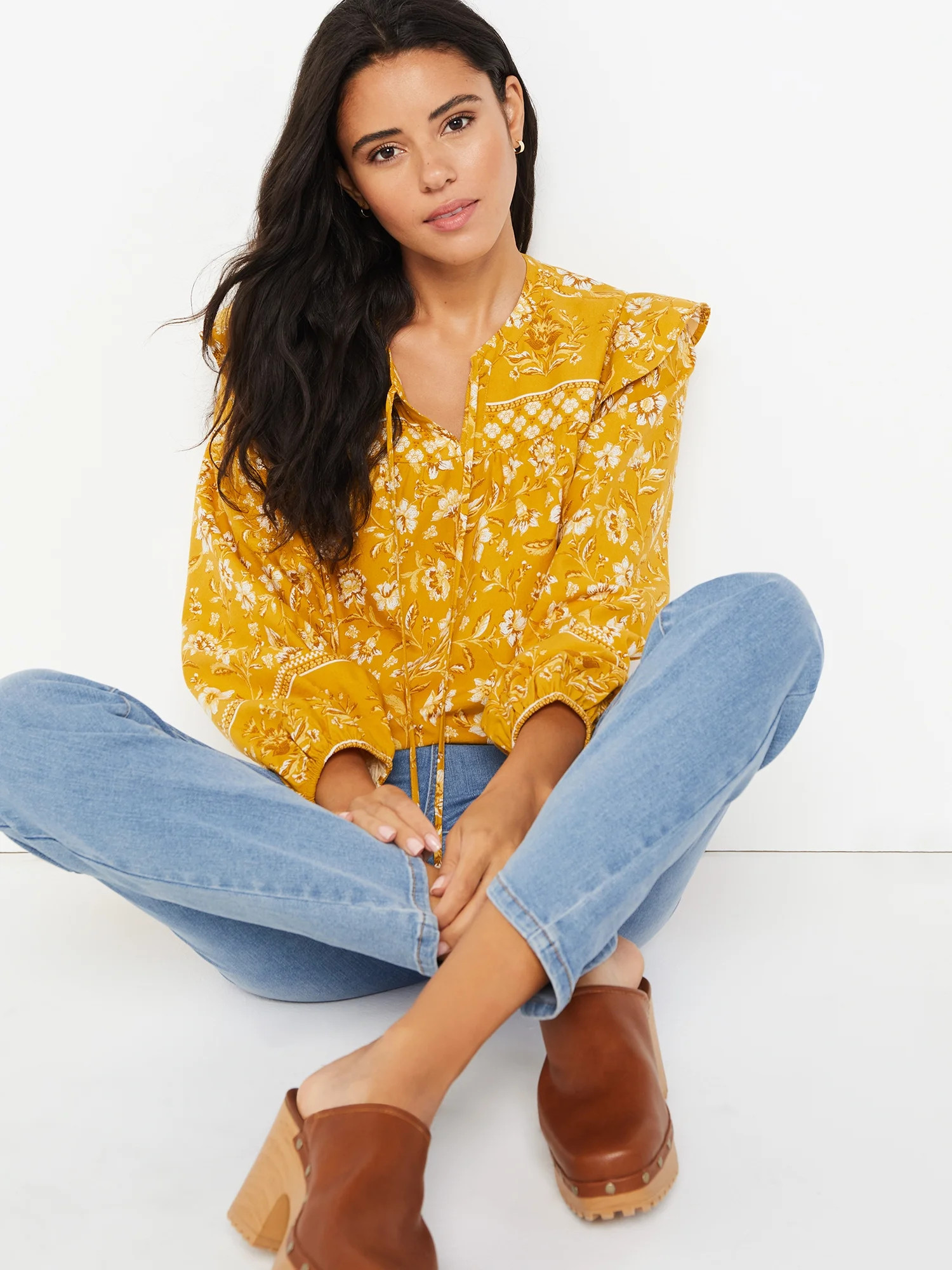 Time And Tru Women's Flutter Sleeve Blouse - Walmart.com | Walmart (US)