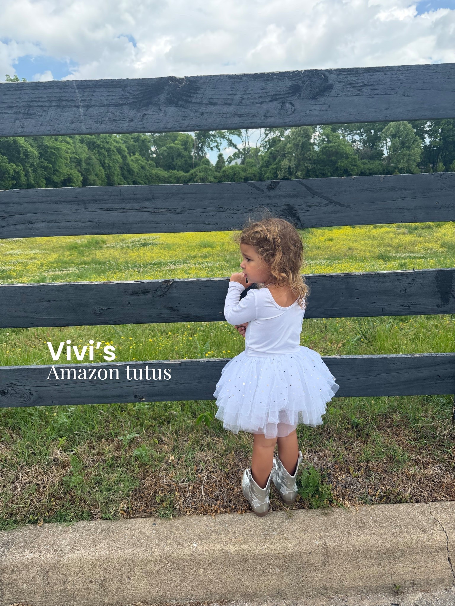 All of Vivi’s tutu we get from Amazon! They come in so many colors & a fun collection to have lol

Dressupbuttercup.com #dressupbuttercup #dederaad


#LTKootd #LTKKids #LTKSeasonal