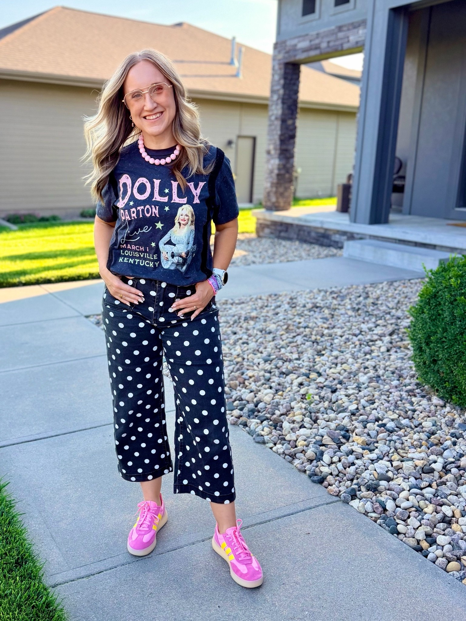 Honoring Dolly with some whimsy ✨

#LTKootd #LTKOver40 #LTKmomlife