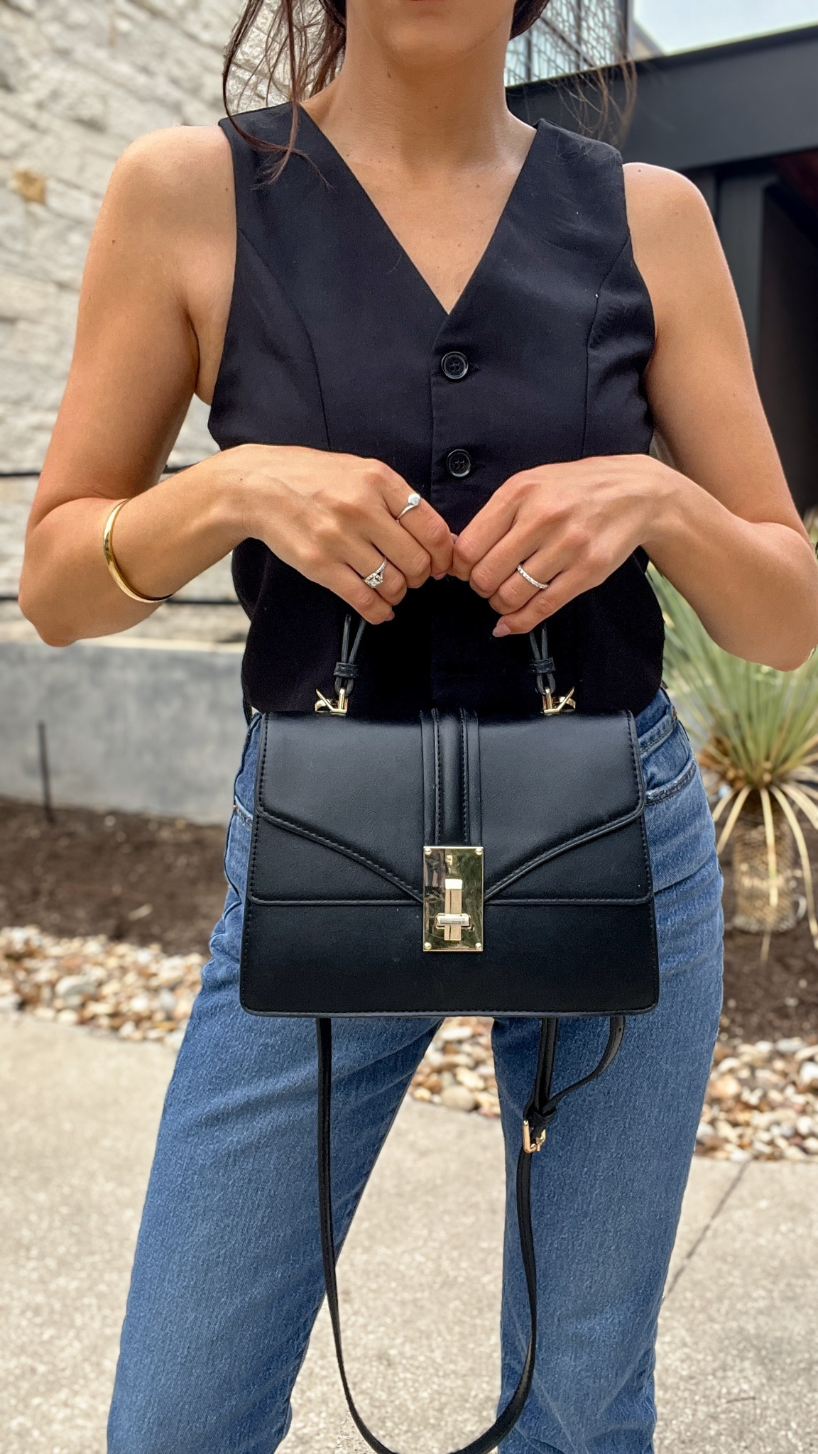Jeans and vests for an effortless and classic style - everything is from Amazon Fashion


#LTKStyleTip #LTKFindsUnder100 #LTKFindsUnder50