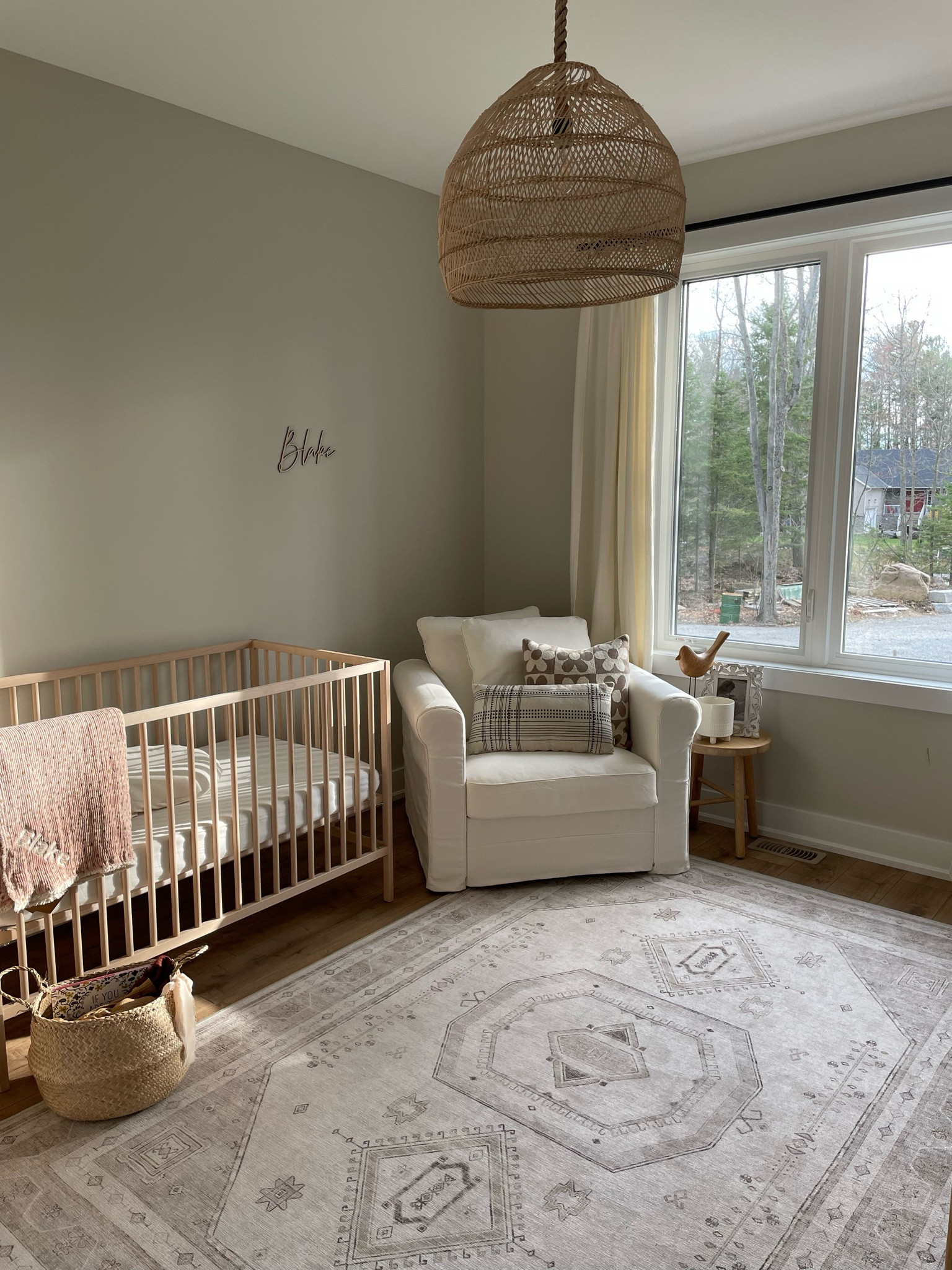 Baby girl nursery ☁️🎀✨

#LTKHome #LTKBump #LTKBaby