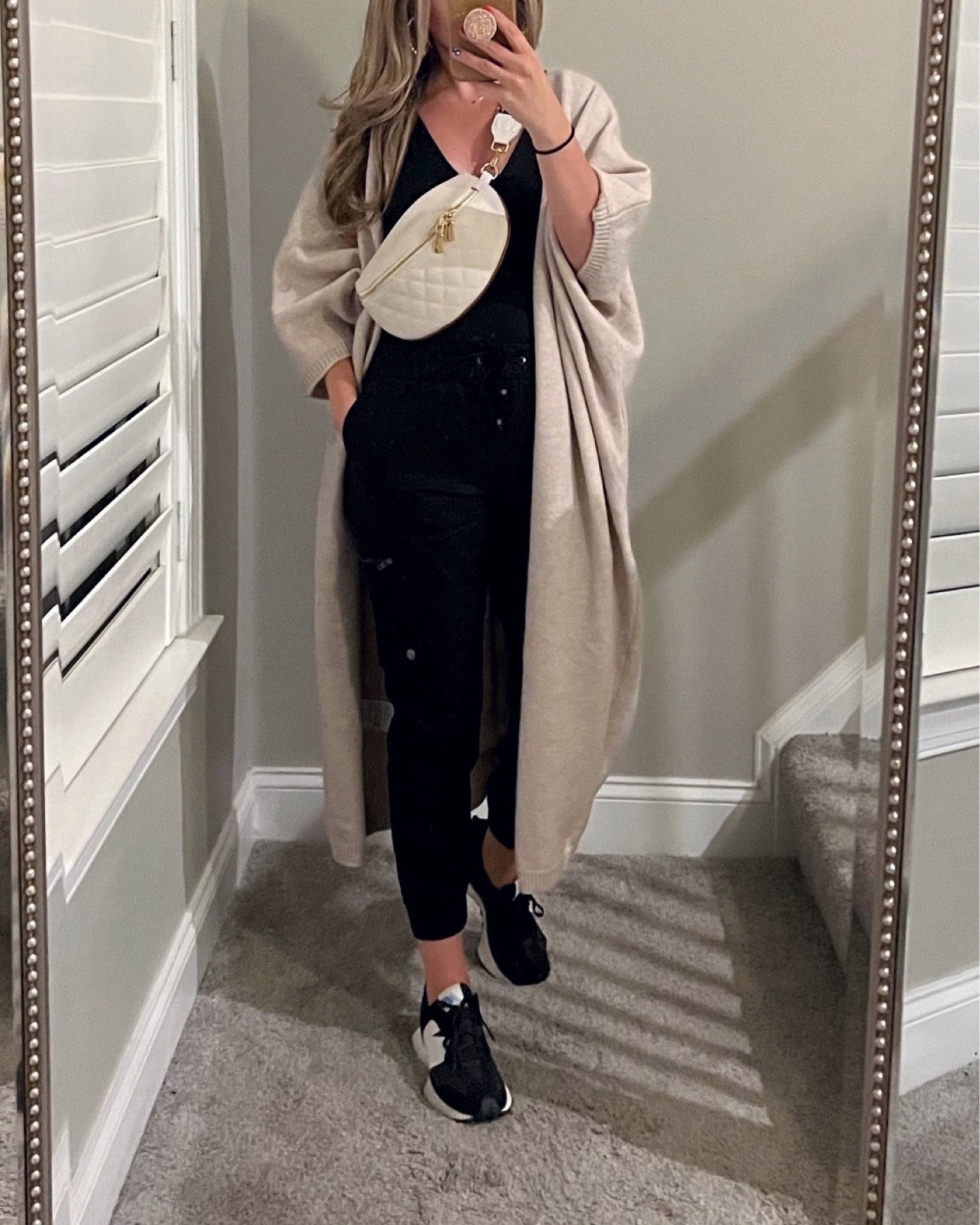 Fall outfit, long cardigan, favorite sneakers, crossbody bag, bum bag

#LTKtravel #LTKshoecrush #LTKstyletip