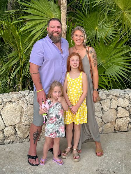 Easter dinner 

My dress - l/xl, comes in more colors
Sandals - 11 wide (run narrow) 
Tim’s shirt - he’s normally a 2-3xl depending on the brand, but he’s a 1xl in this brand 


#LTKfamily #LTKtravel