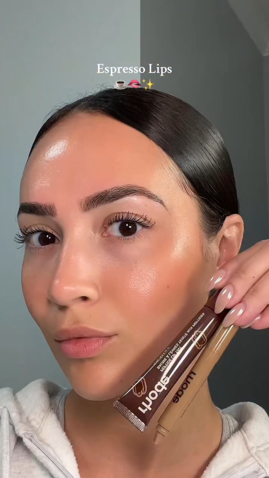 Using @rhode liner in stretch & lip tint in espresso🤎 #makeup #makeuptutorial #glowymakeup #dewymakeup #makeuplover #makeupideas #makeupinspo #lipcombo #rhode #rhodeskin #haileybieber #makeupproducts