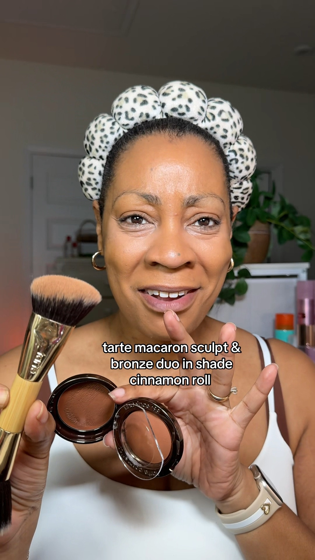 Tarte macaron sculpt and bronze duo in shade cinnamon roll 

#LTKBeauty