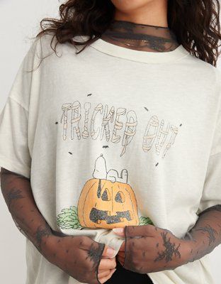 Aerie Crewneck Snoopy Graphic Oversized Boyfriend T-Shirt | Aerie
