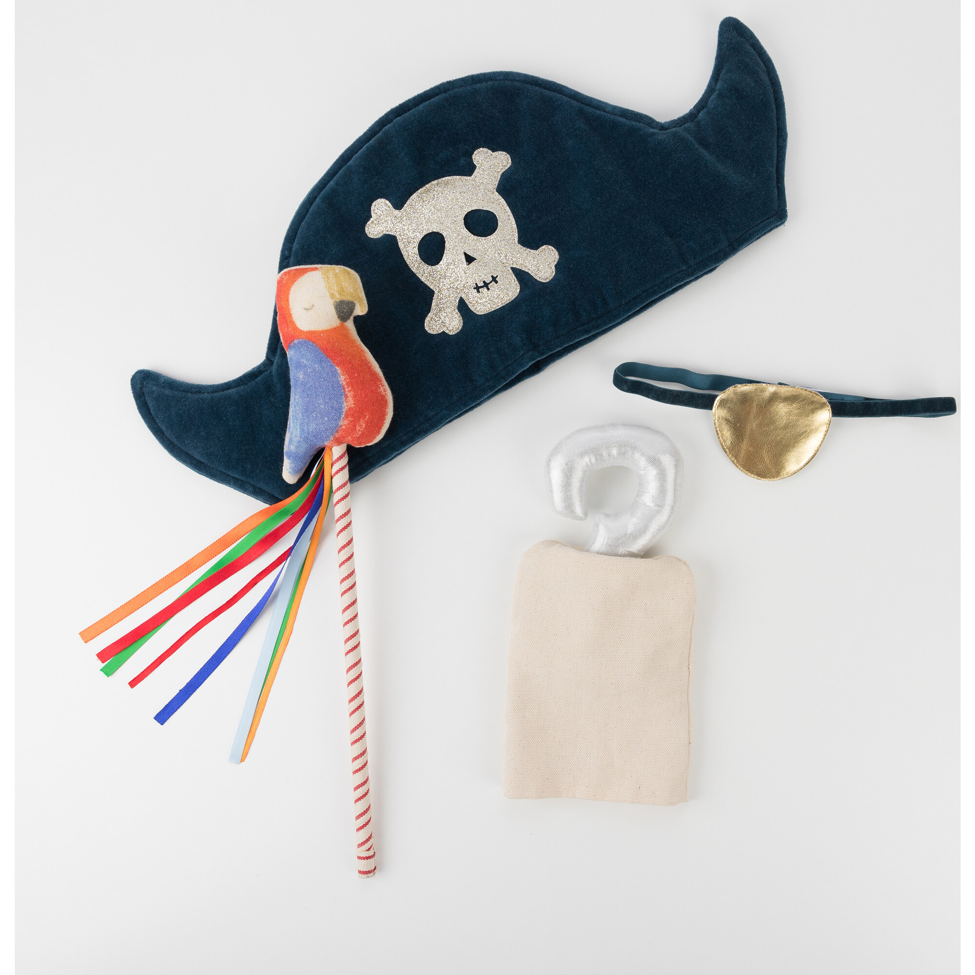 Pirate Costume | Maisonette