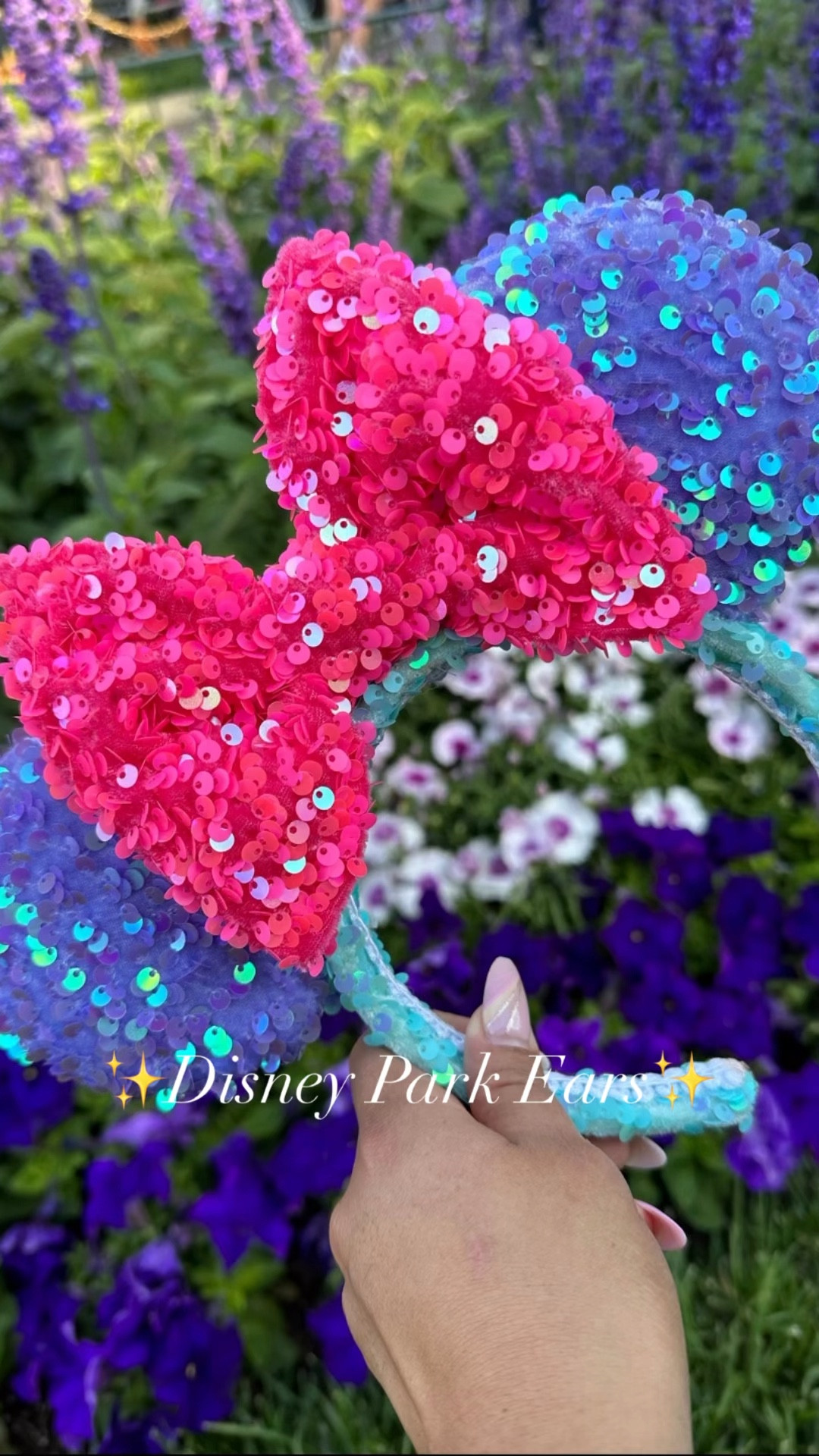 Disney Parks Ears ✨ #disneyparks #waltdisneyworld #waltdisneyland #disneyoutfits #disneyears #hollywoodstudios #universalstudios #magickingdom