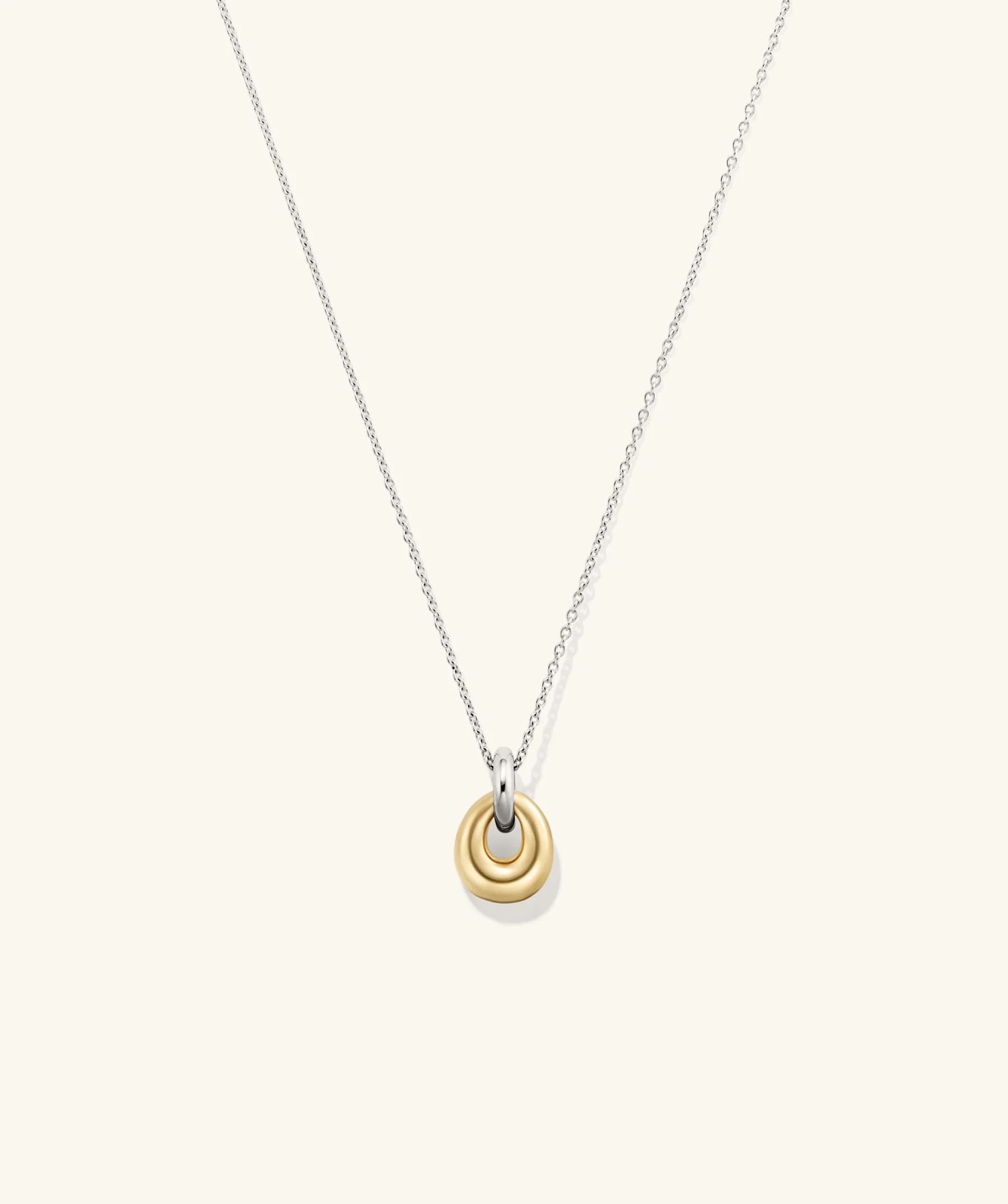 Jojo Loop Pendant Necklace | Mejuri Fine Crew