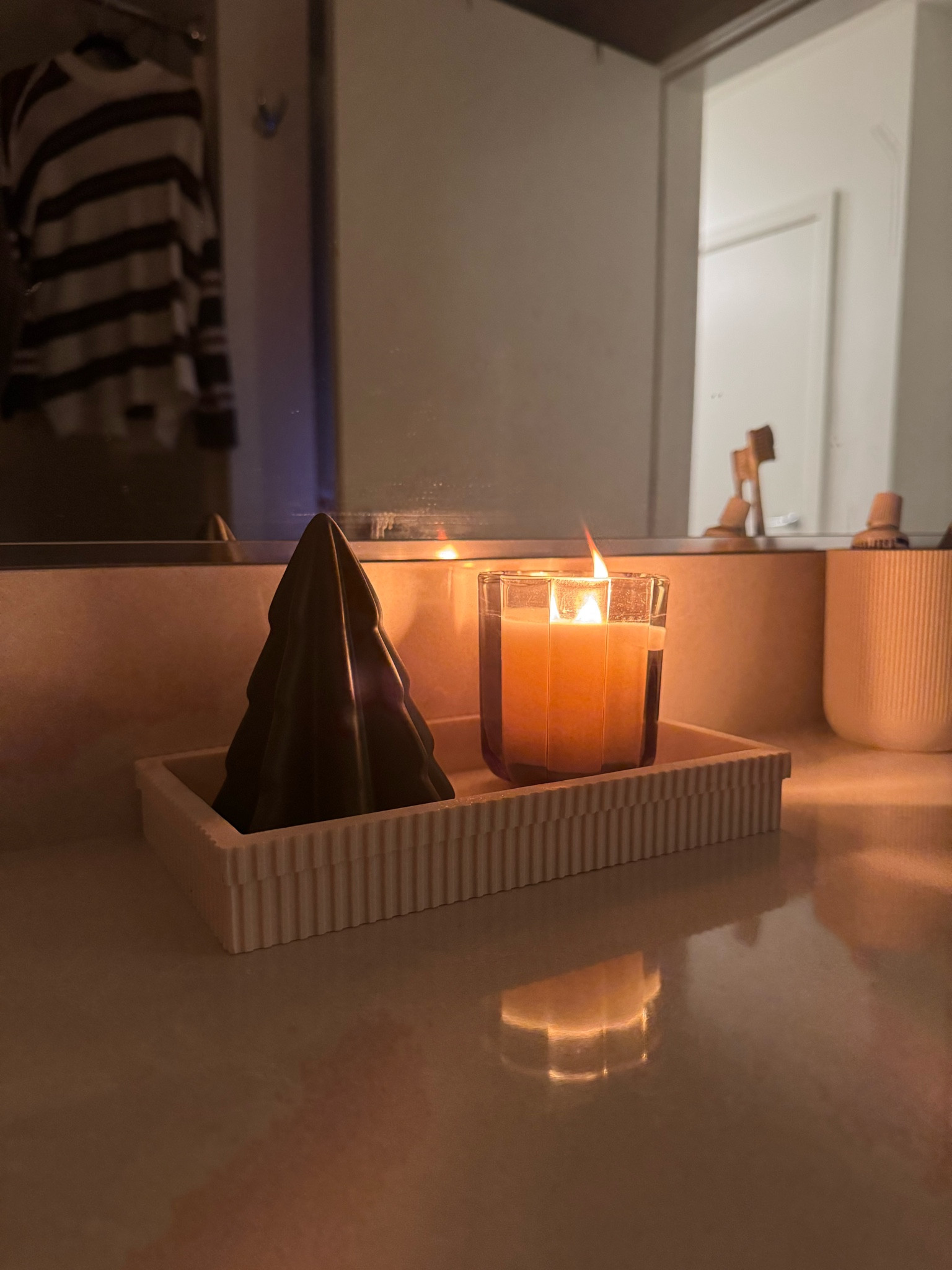 bathroom decor for christmas 

#LTKSeasonal #LTKHome #LTKHoliday