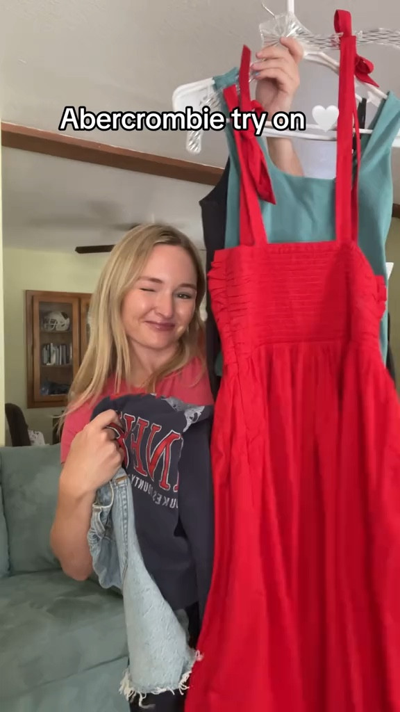 Abercrombie spring try on! 

M in Martha’s Vineyard Crewneck 
25 in shorts (need to go up to a 26)
Black wrap dress S, regular 
Xs regular in blue dress 
Xs petite in red dress 
Small in pink t-shirt! 

Summer outfit, 4th of July outfit, coastal grandma, coastal style, brunch outfit, beach outfit, vacation outfitt

#LTKsalealert #LTKstyletip #LTKtravel