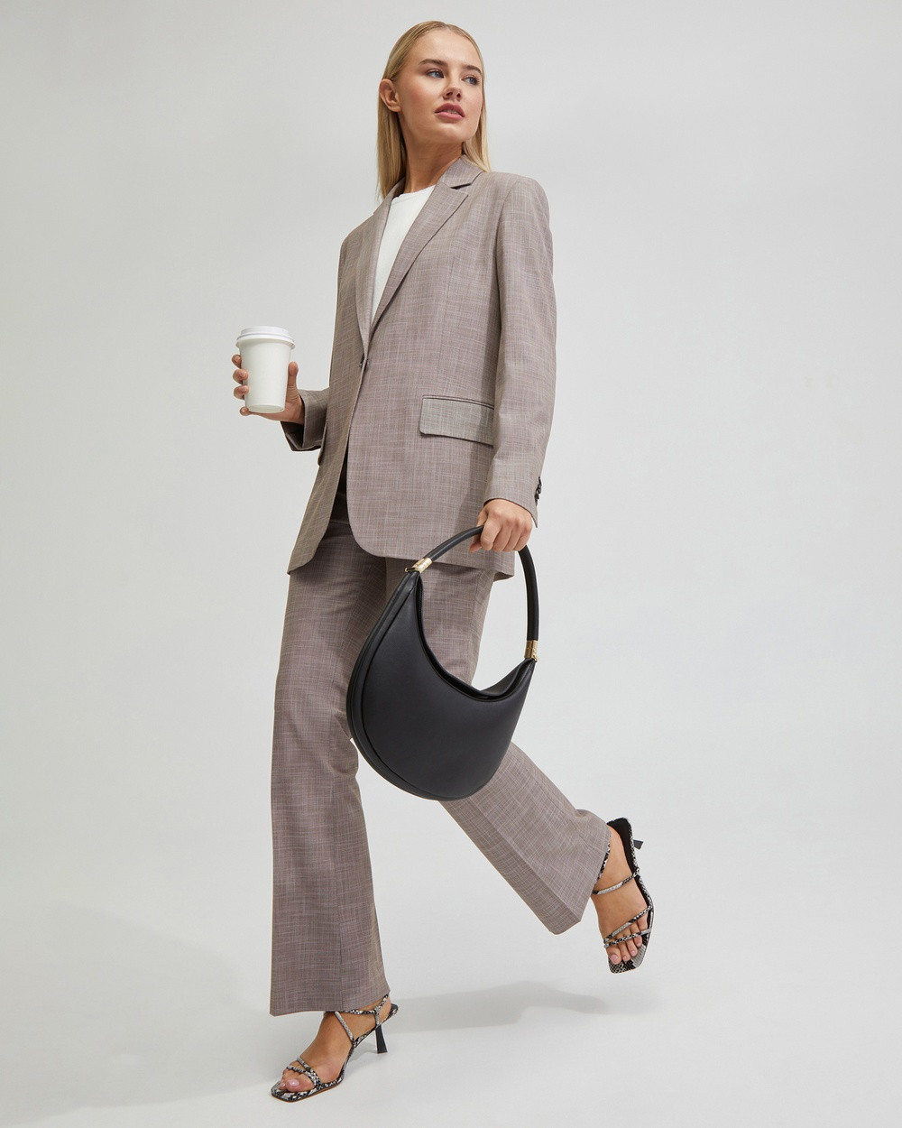 Oxford - Willow Overiszed Blazer - Blazers (Brown Dark) Willow Overiszed Blazer | THE ICONIC (AU & NZ)