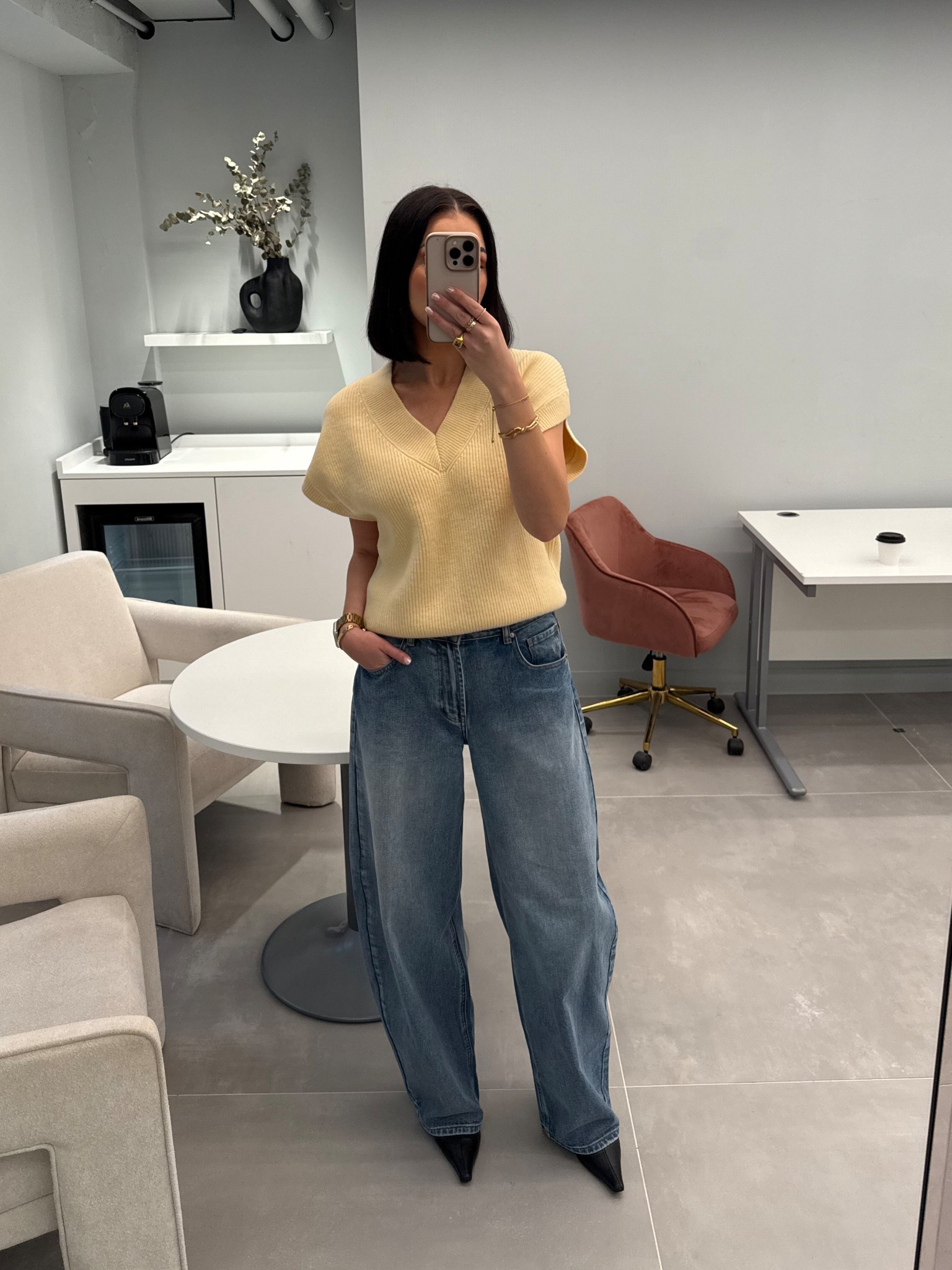 Butter yellow 💛 

#LTKuk #LTKjeans #LTKautumn