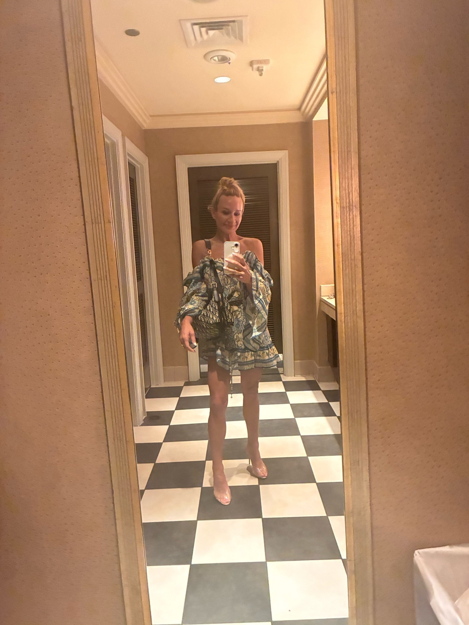 Loving the fun print and effortless fit—perfect for staying stylish through a busy day! Tap to shop the full outfit🍋💙

#LTKdayinmylife #LTKootd #LTKOver40