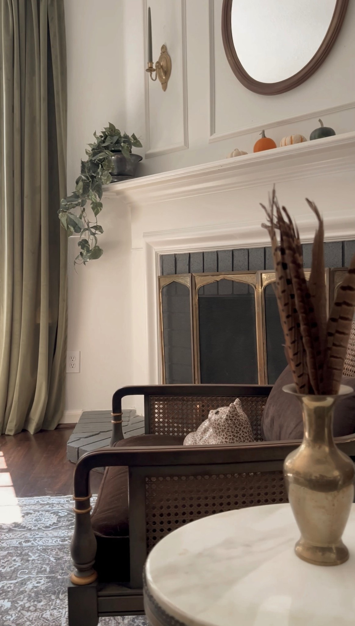 Adding some cozy fall touches to the living room! 🍂🍁

#LTKFindsUnder50 #LTKHome #LTKSeasonal