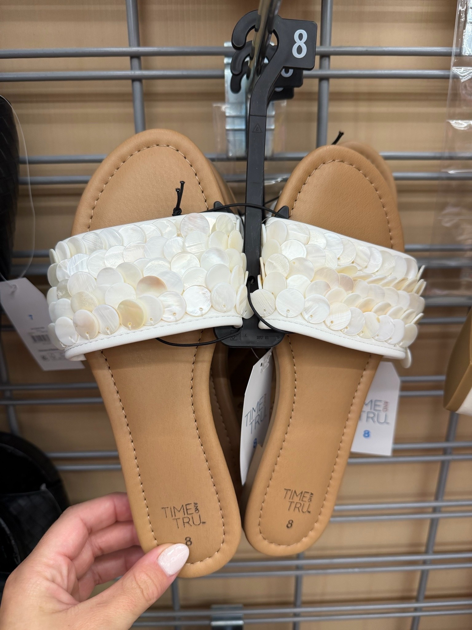 Time and tru shell slide sandals

#LTKSeasonal #LTKootd #LTKgrwm
