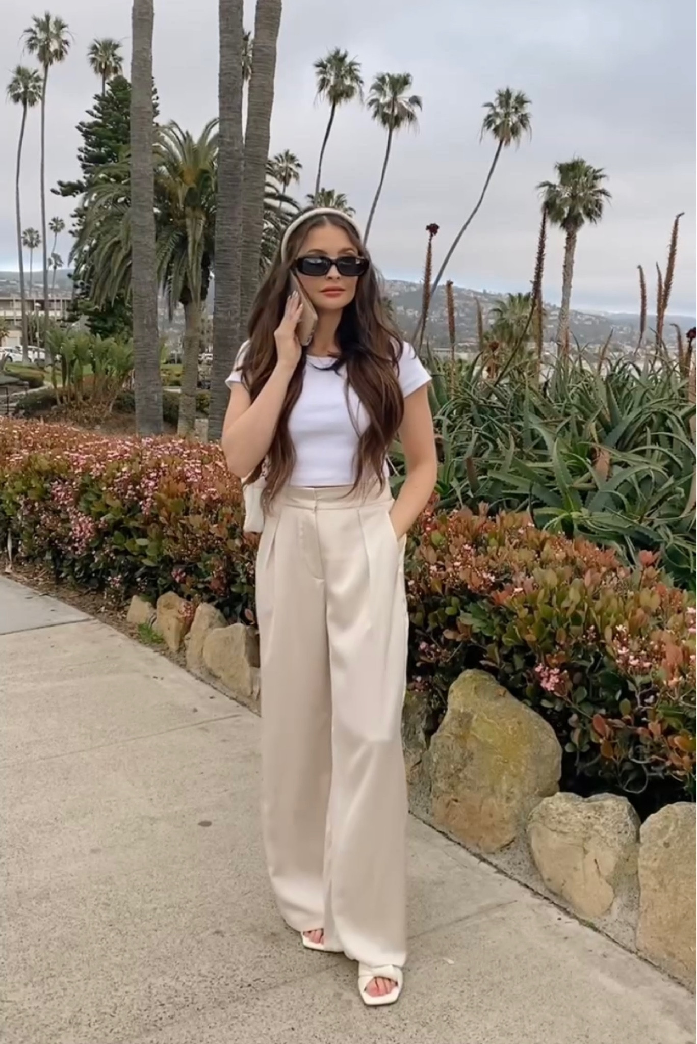 Cute spring outfits 2023

Satin pants, spring pants outfits, Satin cream pants, neutral outfits, summer outfits 2023, spring fashion trends 2023, spring fashion trends 2023

#LTKSeasonal #LTKshoecrush #LTKstyletip
