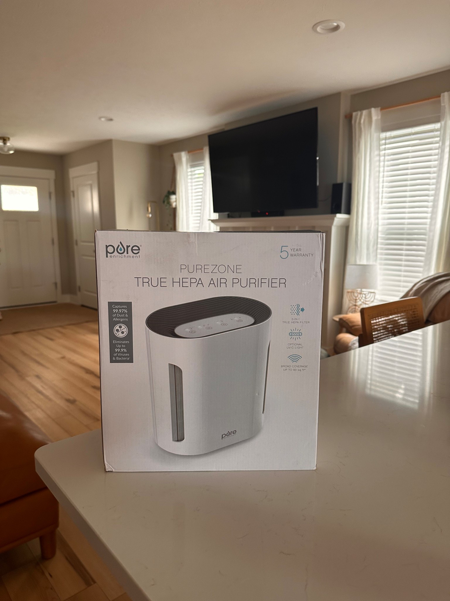 Just got another one of our favorite air purifiers for bedrooms. It’s a 10/10 and doubles as a sound machine when it’s on high for nighttime  

#LTKHome