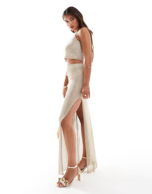 New Look metallic midi skirt in gold | ASOS (Global)